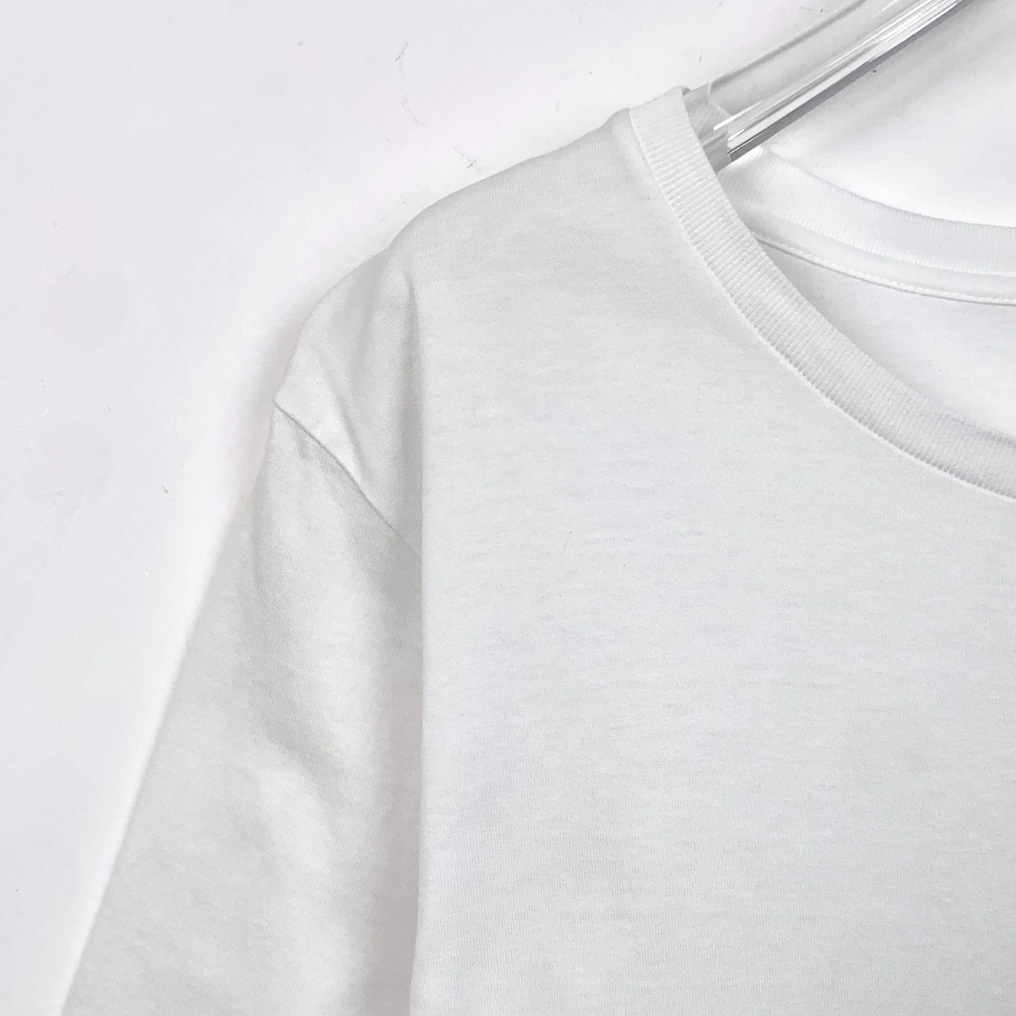 Dior Dior White Bee Embroidered Short-Sleeve T-Shirt (Size S) Size US S / EU 44-46 / 1 - 6 Thumbnail