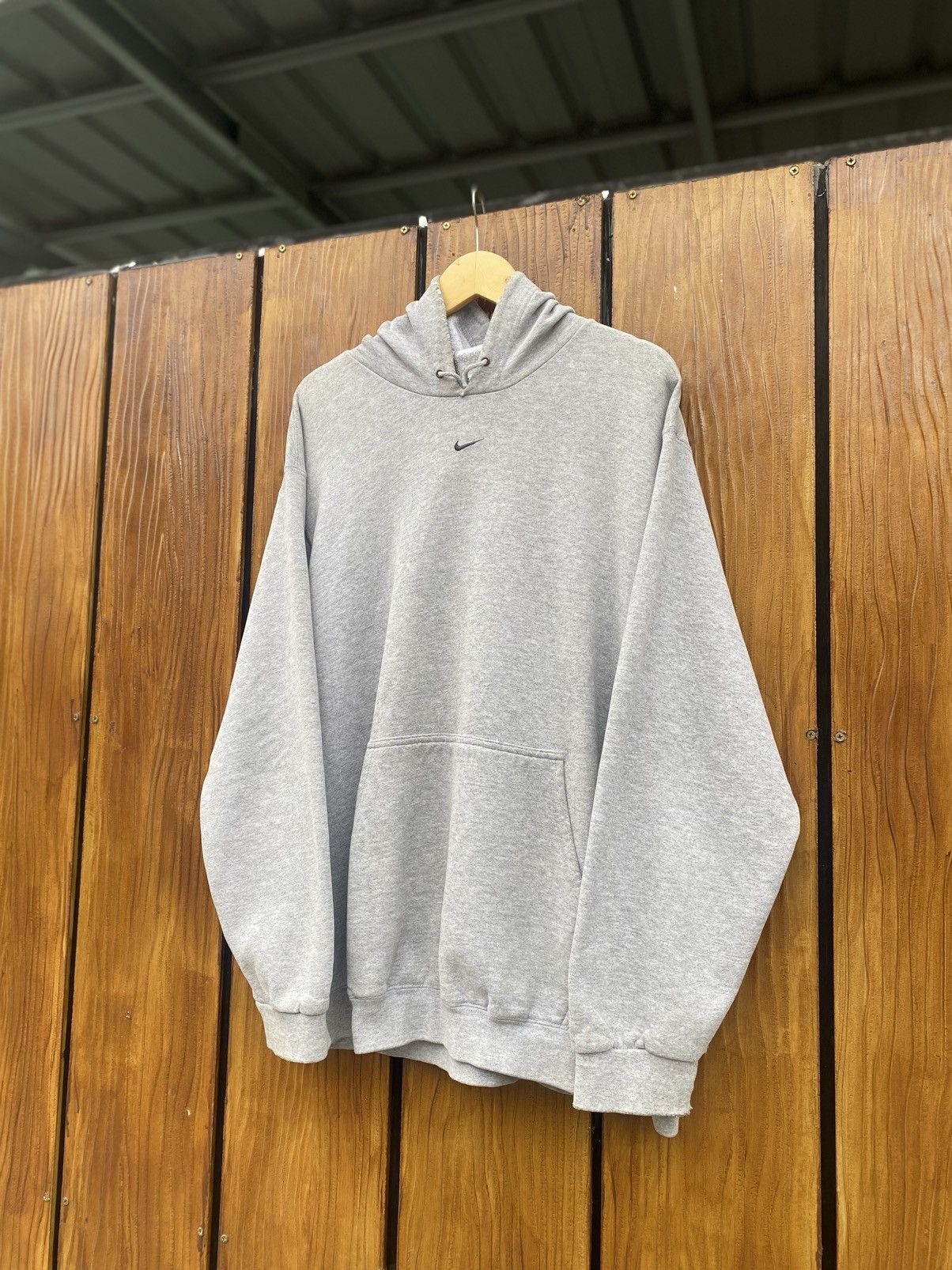 Nike VINTAGE NIKE CENTER SWOOSH Size US XL / EU 56 / 4 - 2 Thumbnail