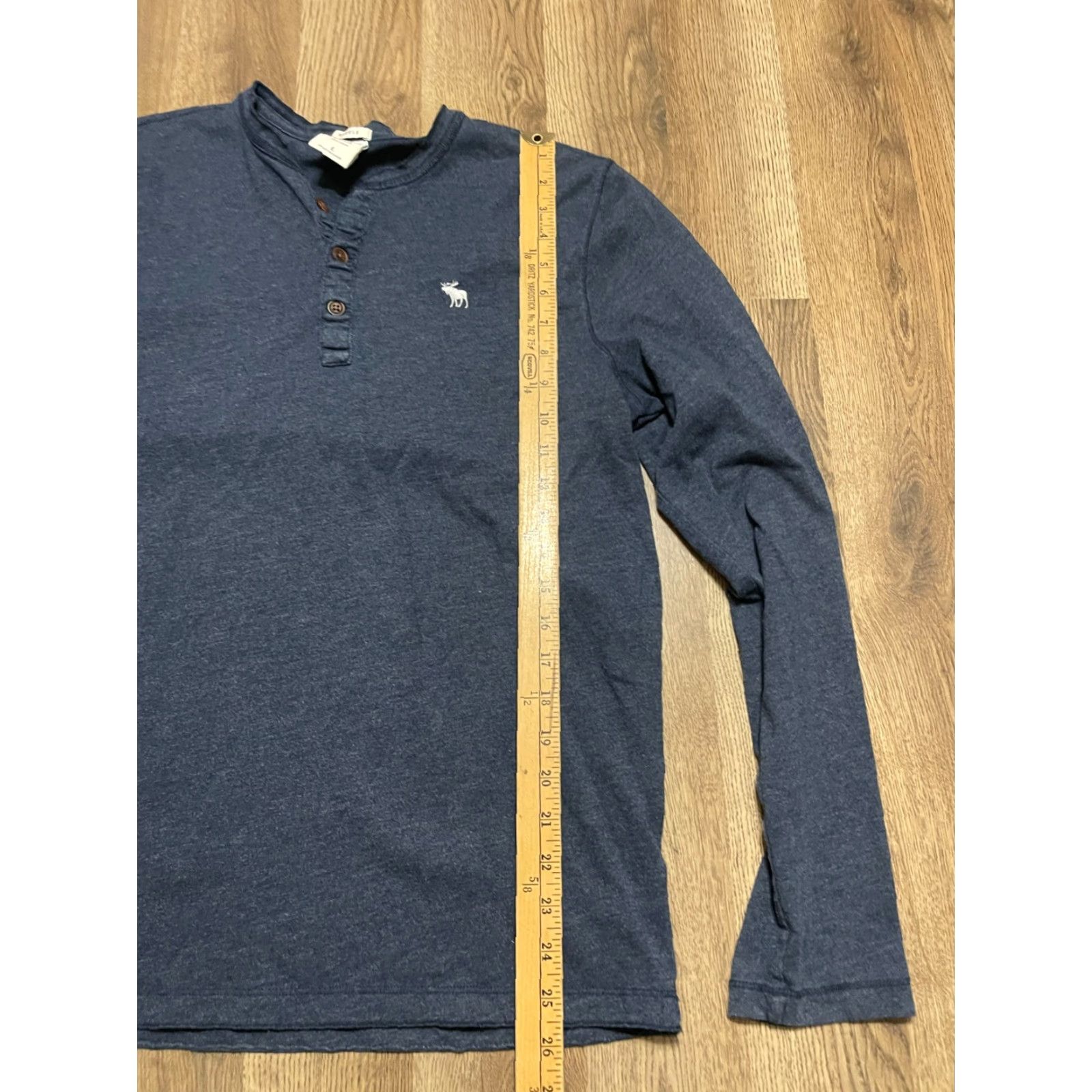 Abercrombie & Fitch Abercrombie & Fitch Shirt Men Large Blue Long Sleeve 1/4 Buttons T-Shirt Regular PullOver Casual Vintage Nein Size L / US 10 / IT 46 - 7 Thumbnail