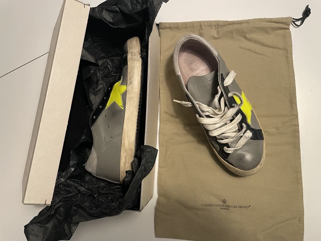 Golden Goose Super Star Size US 6 / IT 36 - 16 Thumbnail