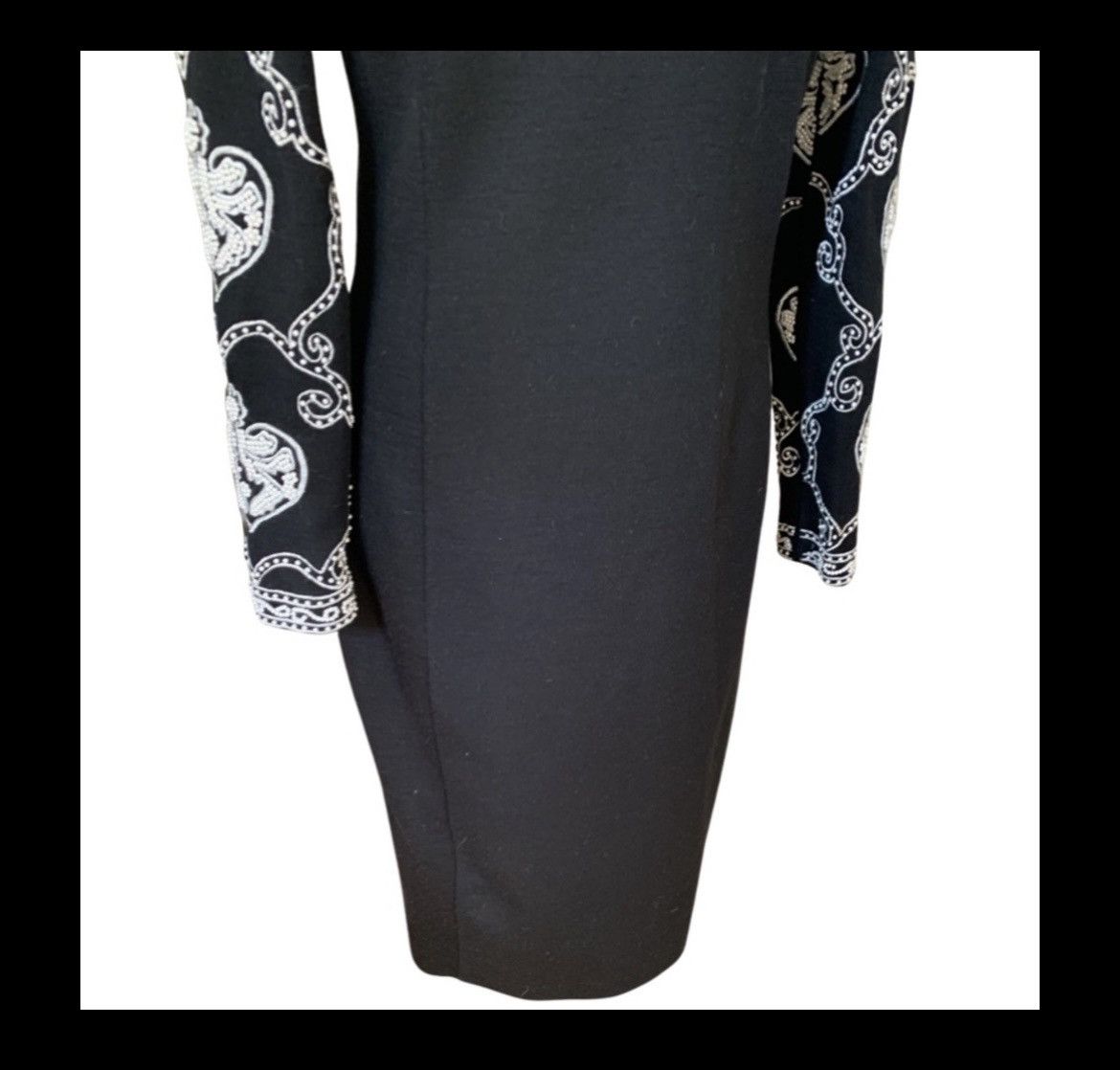 Vintage Vtg Adrienne Vittadini Black Wool Beaded Long Sleeve Dress Size S / US 4 / IT 40 - 6 Thumbnail
