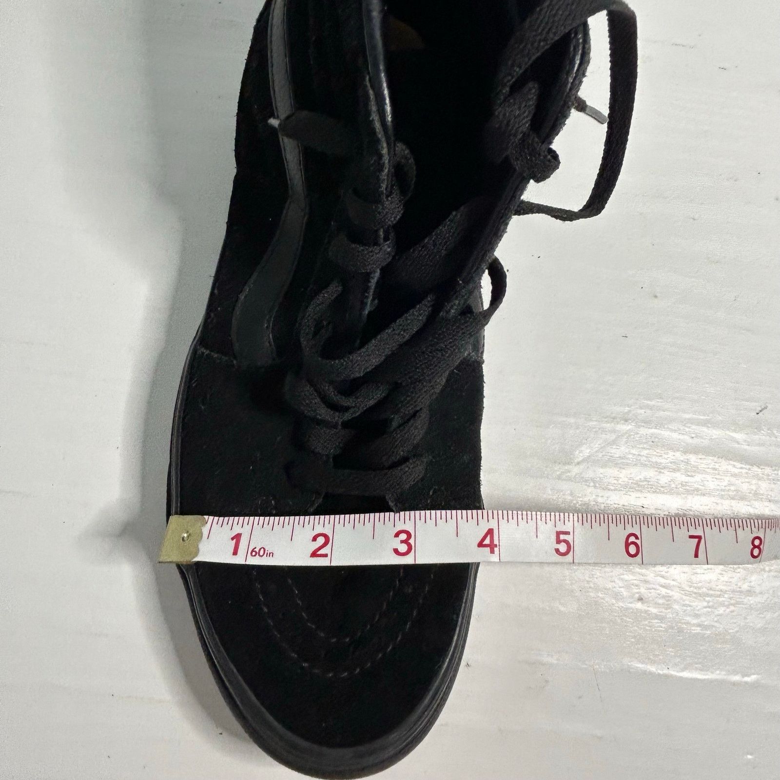 Vans Vans Sk8-Hi Black Suede High Tops Men’s 8 Women’s 9.5 Size US 8 / EU 41 - 7 Thumbnail