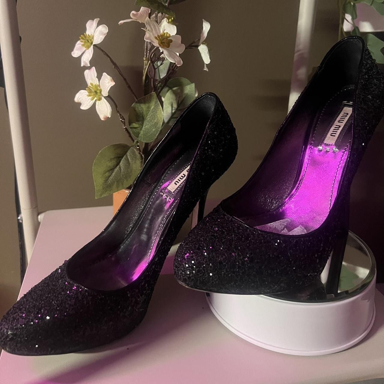 miu miu glitter pumps