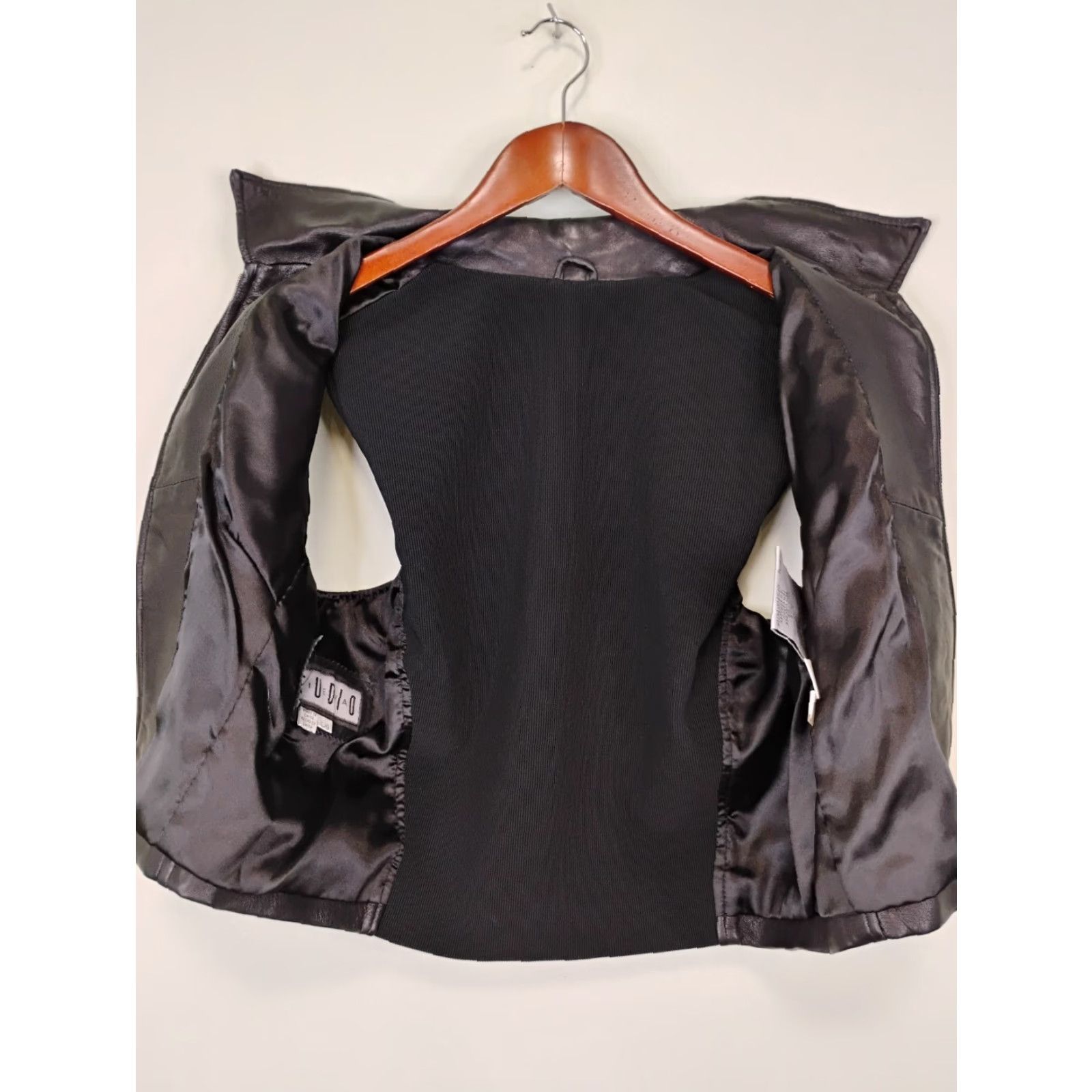 Vintage VINTAGE Sienna Studio Leather Vest Full Zip Lined Stretch Back Womens Regular M Black Biker Vest Ladies Medium Size M / US 6-8 / IT 42-44 - 3 Thumbnail