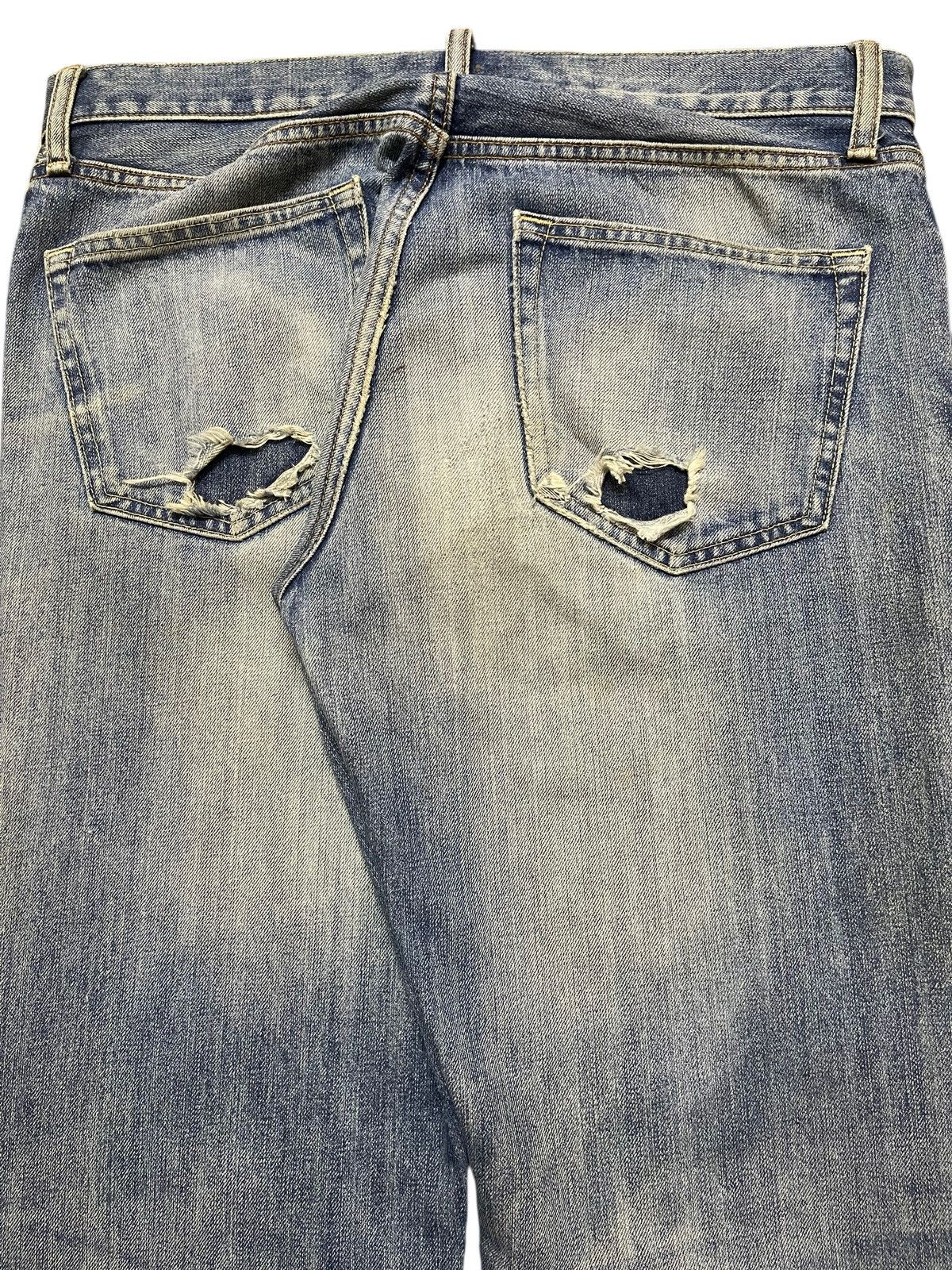 Uniqlo Vintage Japanese Uniqlo Blue Mud Wash Faded Distressed Jeans Size US 33 - 6 Thumbnail