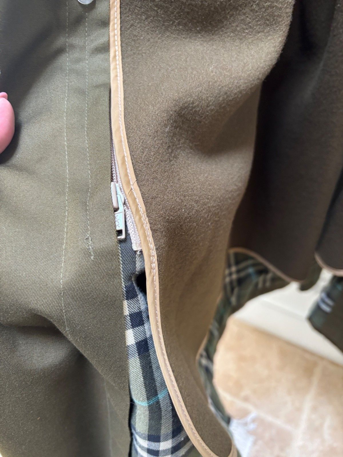 Burberry Rare M46 90s Burberry Trench Coat w/ Green House Check Size US XL / EU 56 / 4 - 14 Thumbnail