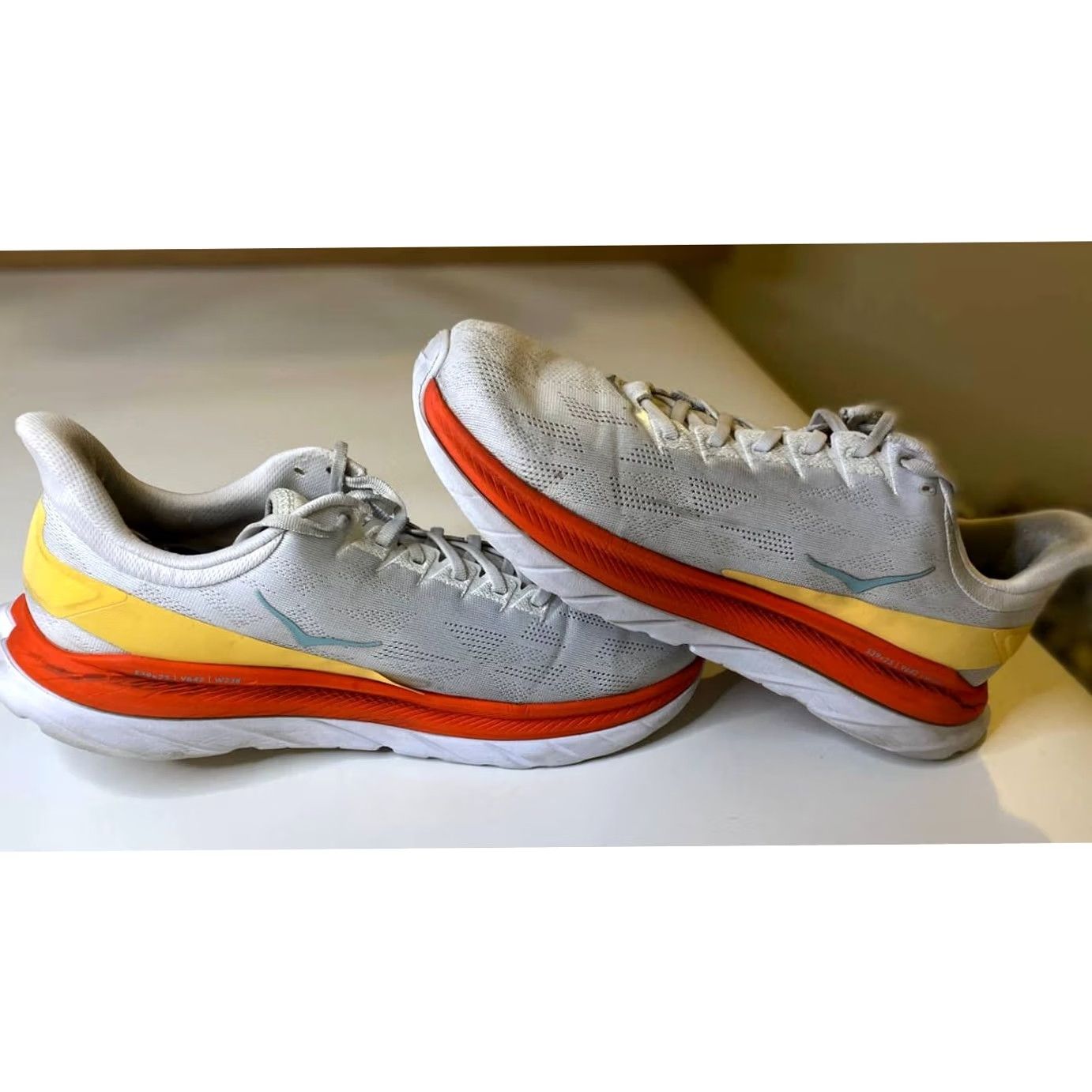 Vintage Hoka One One Mach 4 Sneaker Mens Size 12D White Athletic Size US 12 / EU 45 - 5 Thumbnail