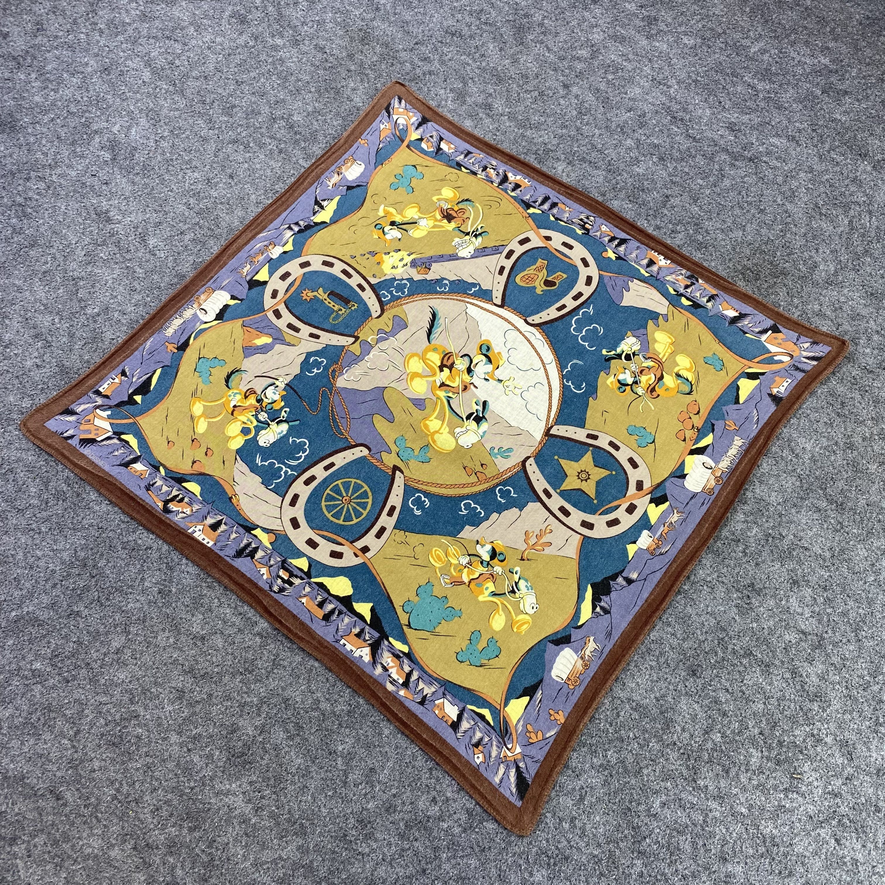 Anime Disney Handkerchief Cartoon Mickey mouse-B1412 Size ONE SIZE - 2 Thumbnail
