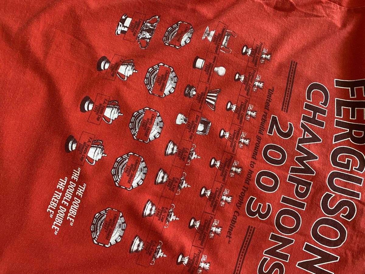 Vintage 2003 Manchester United Ferguson’s Champion cup t shirt Size US L / EU 52-54 / 3 - 5 Thumbnail
