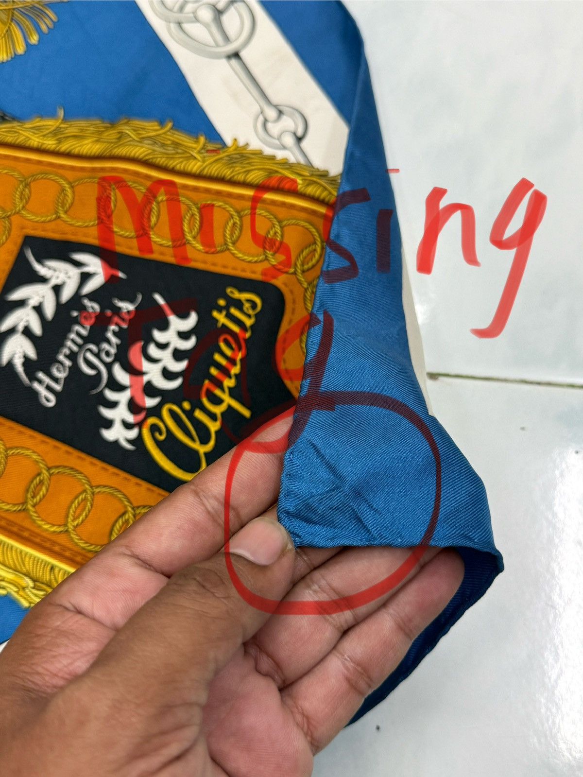 Hermes 💥💥🔥ARCHIVE AUTHENTIC HERMES CLIQUETIS SILK SCARF Size ONE SIZE - 9 Thumbnail