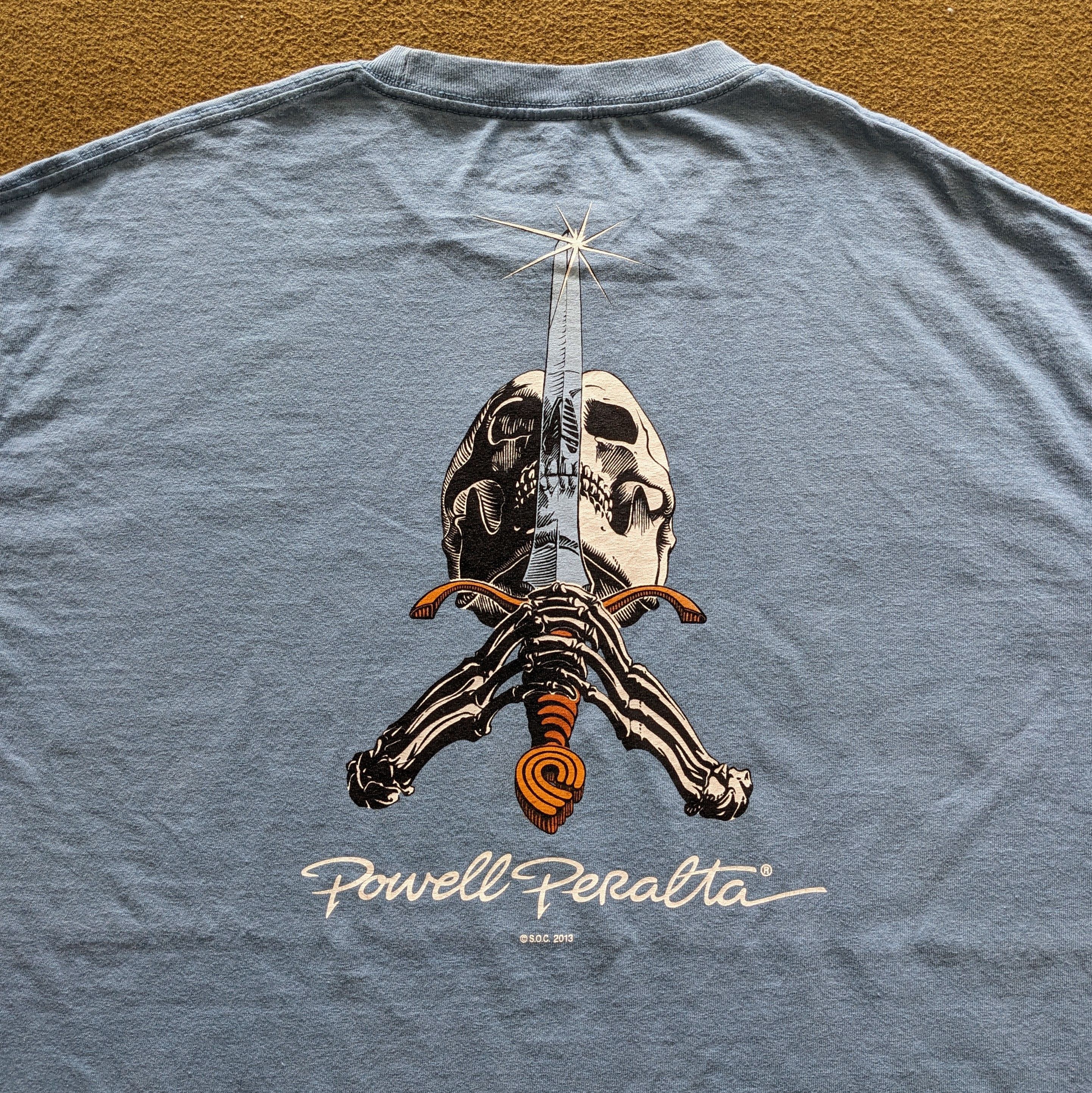 Vintage Vintage POWELL PERALTA Skulls Design T-shirt Size US XL / EU 56 / 4 - 2 Thumbnail