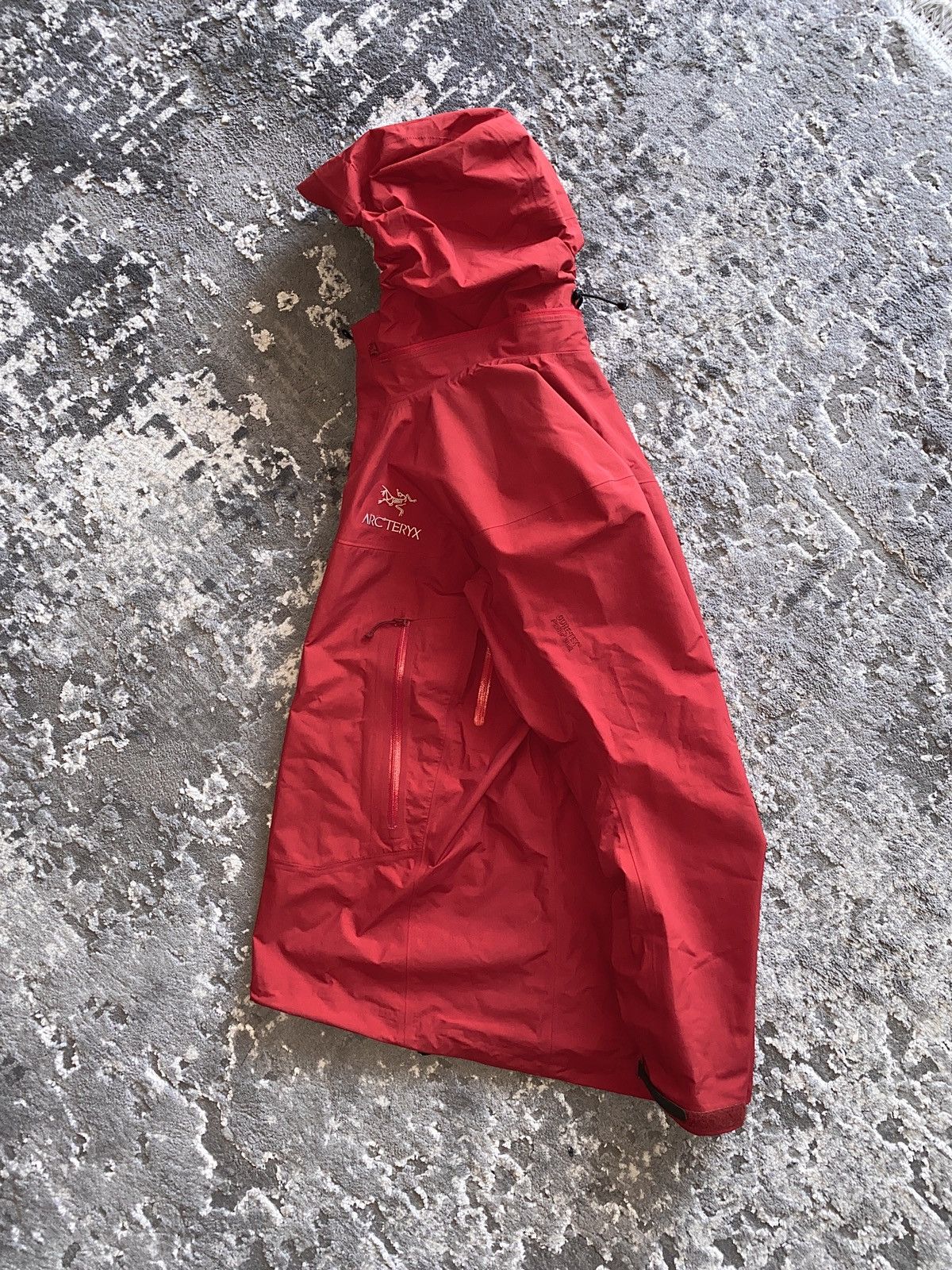 Arc'Teryx × Outdoor Life × Streetwear Arcteryx Gore-tex Paclite Shell ...