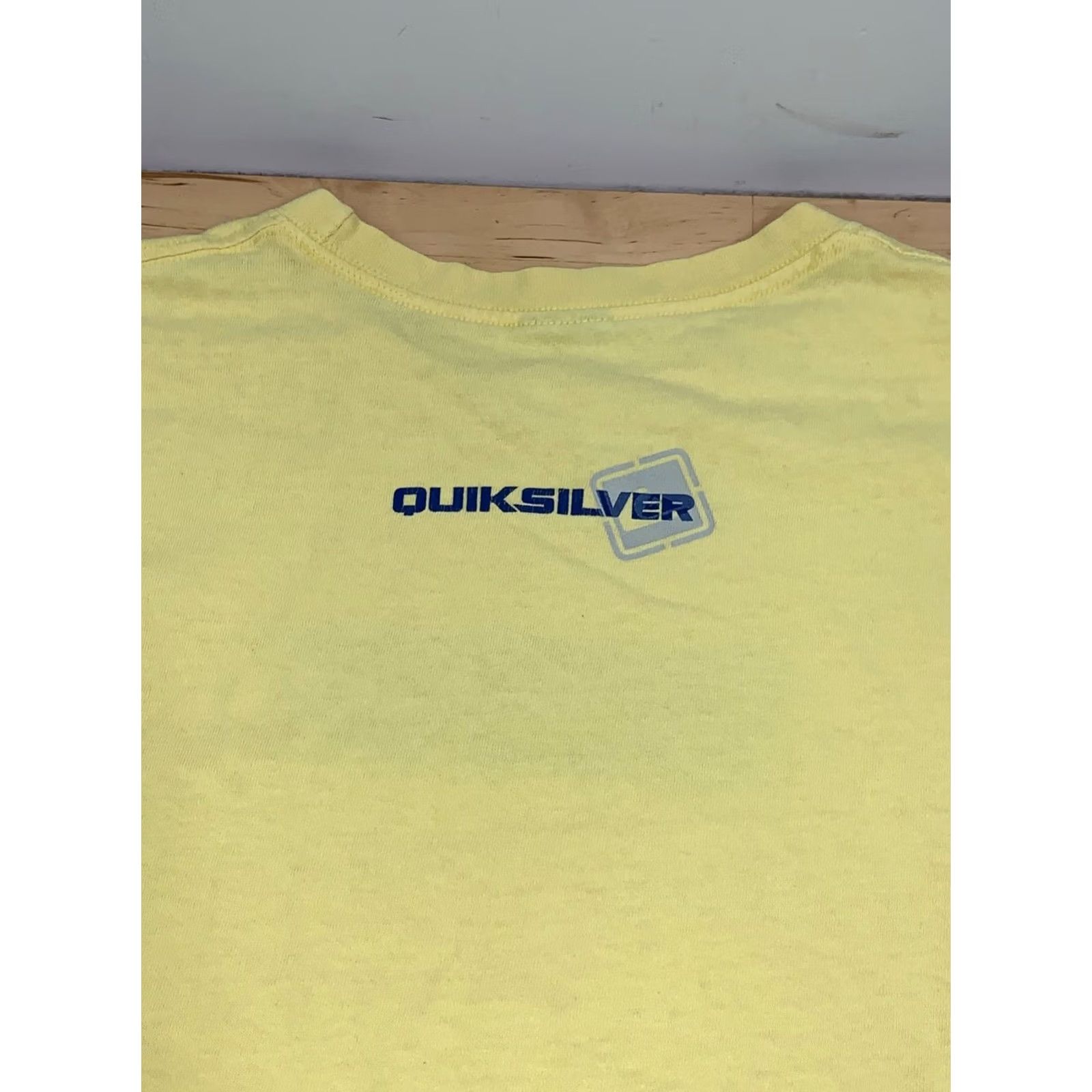 Quiksilver VINTAGE Quiksilver Shirt Men L Yellow Beach Surf 90s 2000s Logo Beach Mens L Yellow Shirt Size US L / EU 52-54 / 3 - 8 Thumbnail