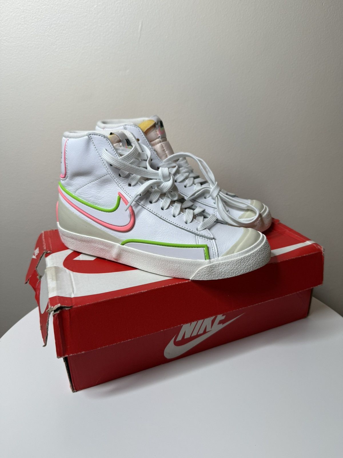 Nike Nike Blazer Mid ’77 / DIMSIX Edition White Pink DC1746-107 Size US 6 / IT 36 - 1 Thumbnail