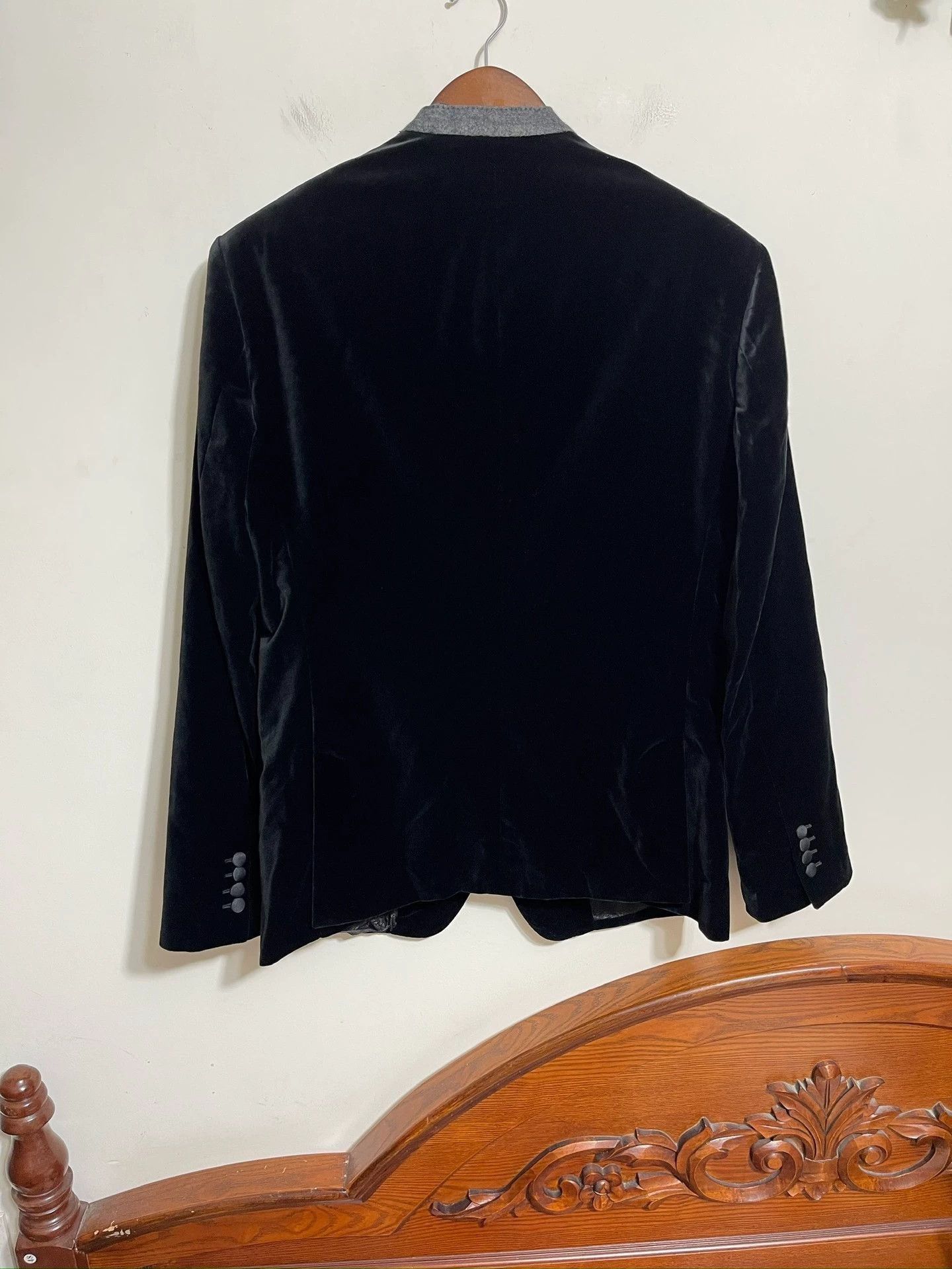 Dolce & Gabbana Black Velvet Single-Breasted Light Jacket Size US XXS / EU 40 - 3 Thumbnail