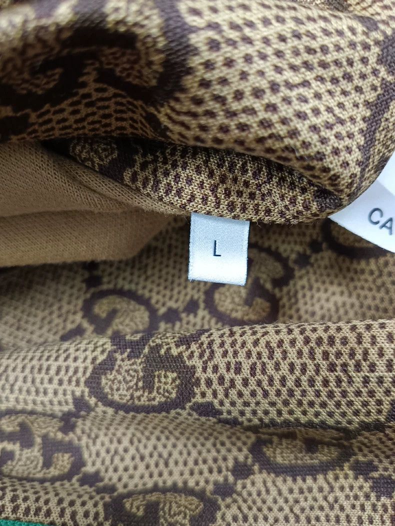 Gucci Gucci Full-printed logo school uniform jacket 2504-Nextarro Size US L / EU 52-54 / 3 - 4 Thumbnail
