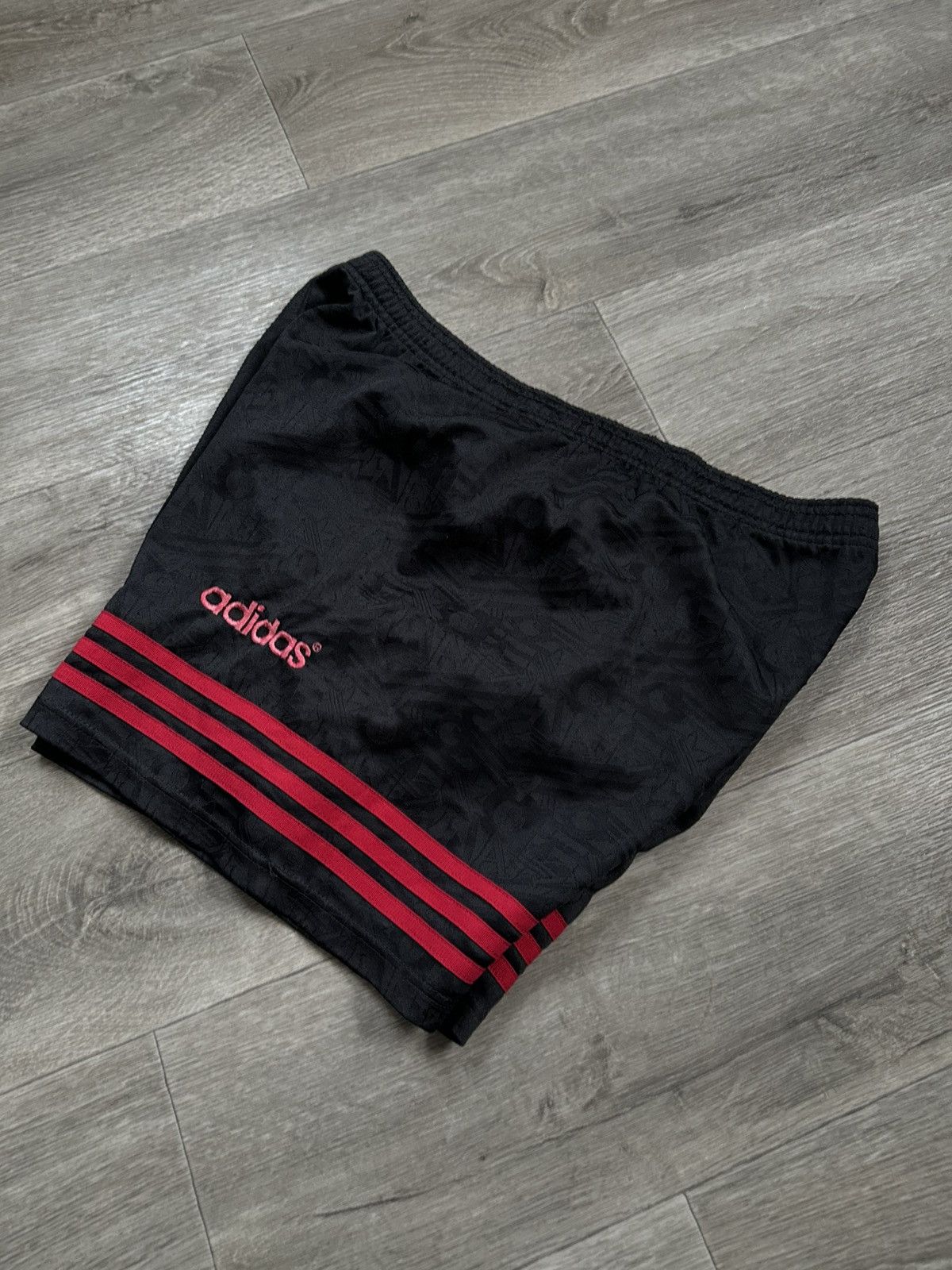 Adidas 🫧 ADIDAS VINTAGE 90s SHORTS MADE IN UK Size US 34 / EU 50 - 5 Thumbnail