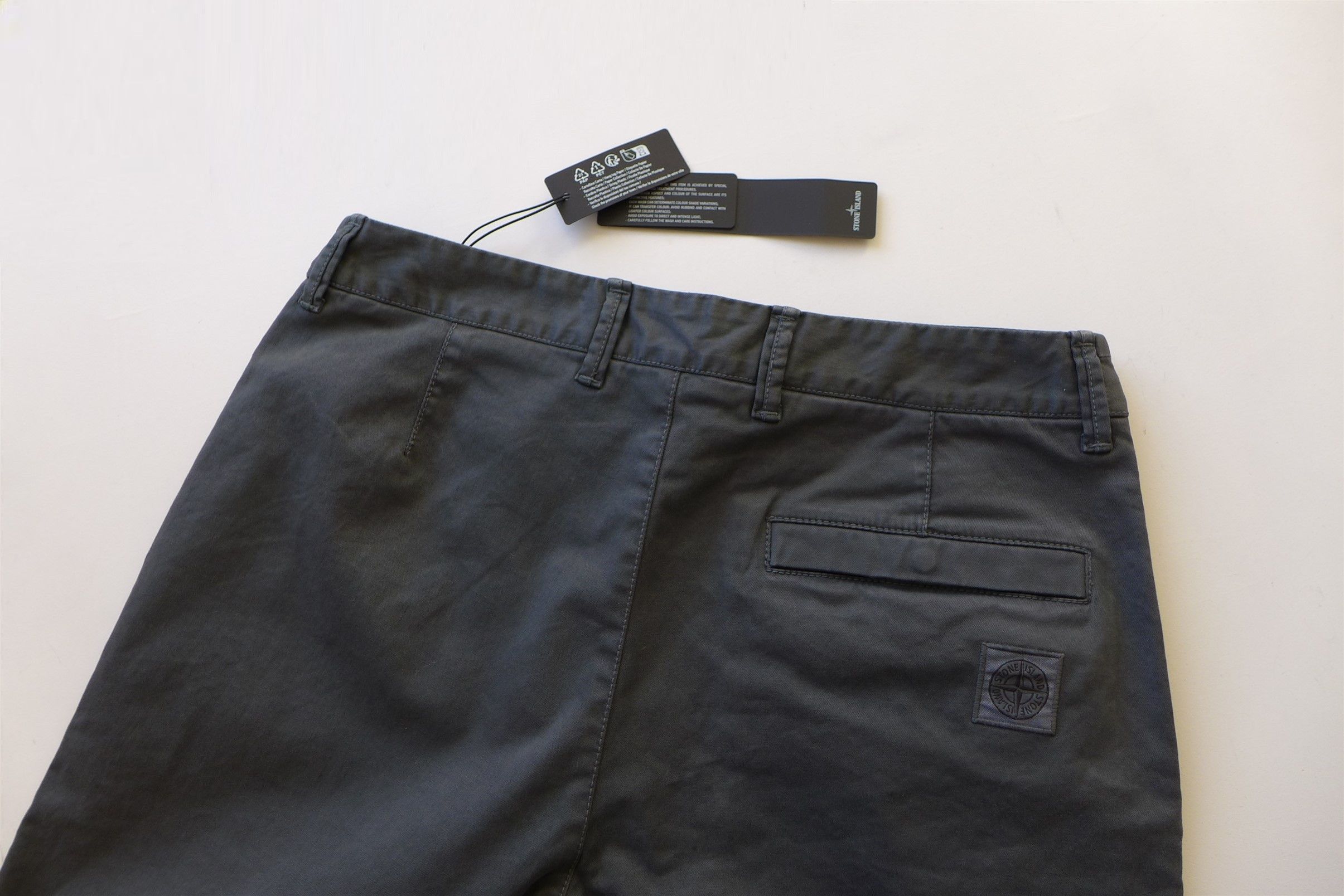 Stone Island Stone Island Trousers Pants Grey Garment Dyed Cotton Size US 31 - 8 Thumbnail
