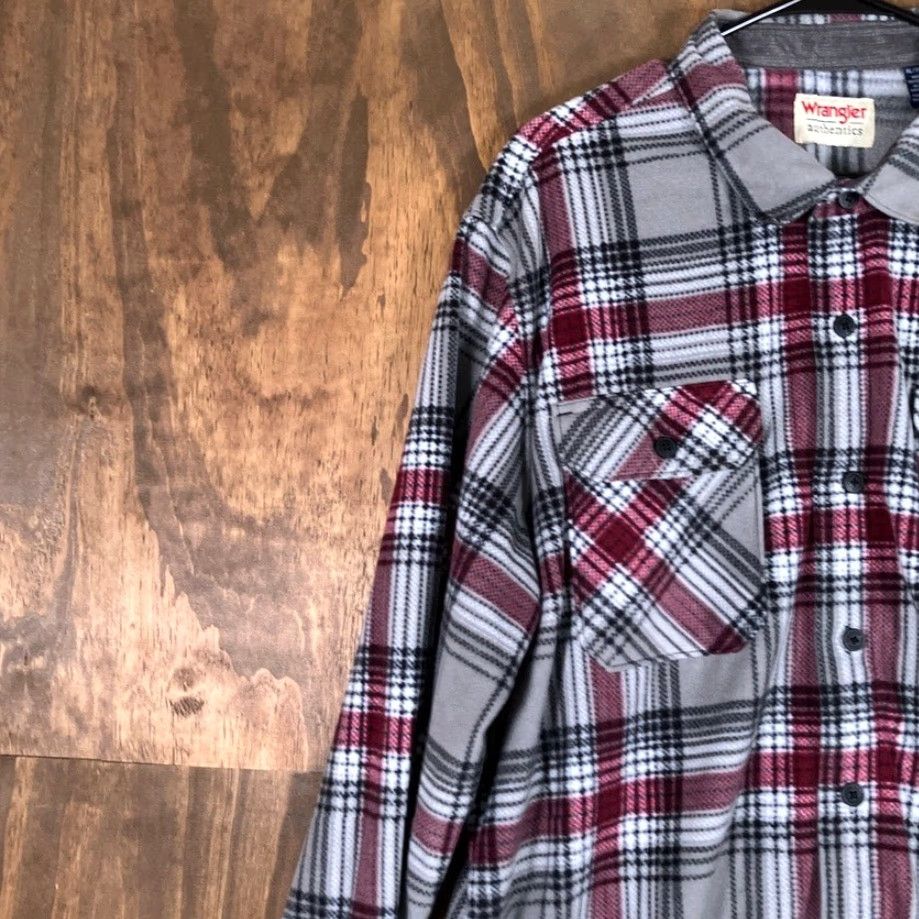 Wrangler Wrangler Authentics Mens Shirt Gray Red Plaid Fleece Collared Button-Down XL Size US XL / EU 56 / 4 - 4 Thumbnail