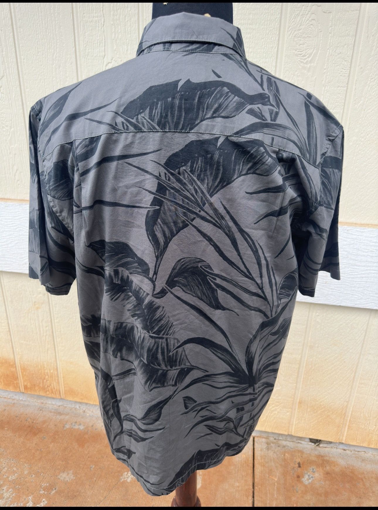 Quiksilver New Quiksilver Regular Fit Shirt Men's L Black/Gray Floral Size US L / EU 52-54 / 3 - 2 Thumbnail