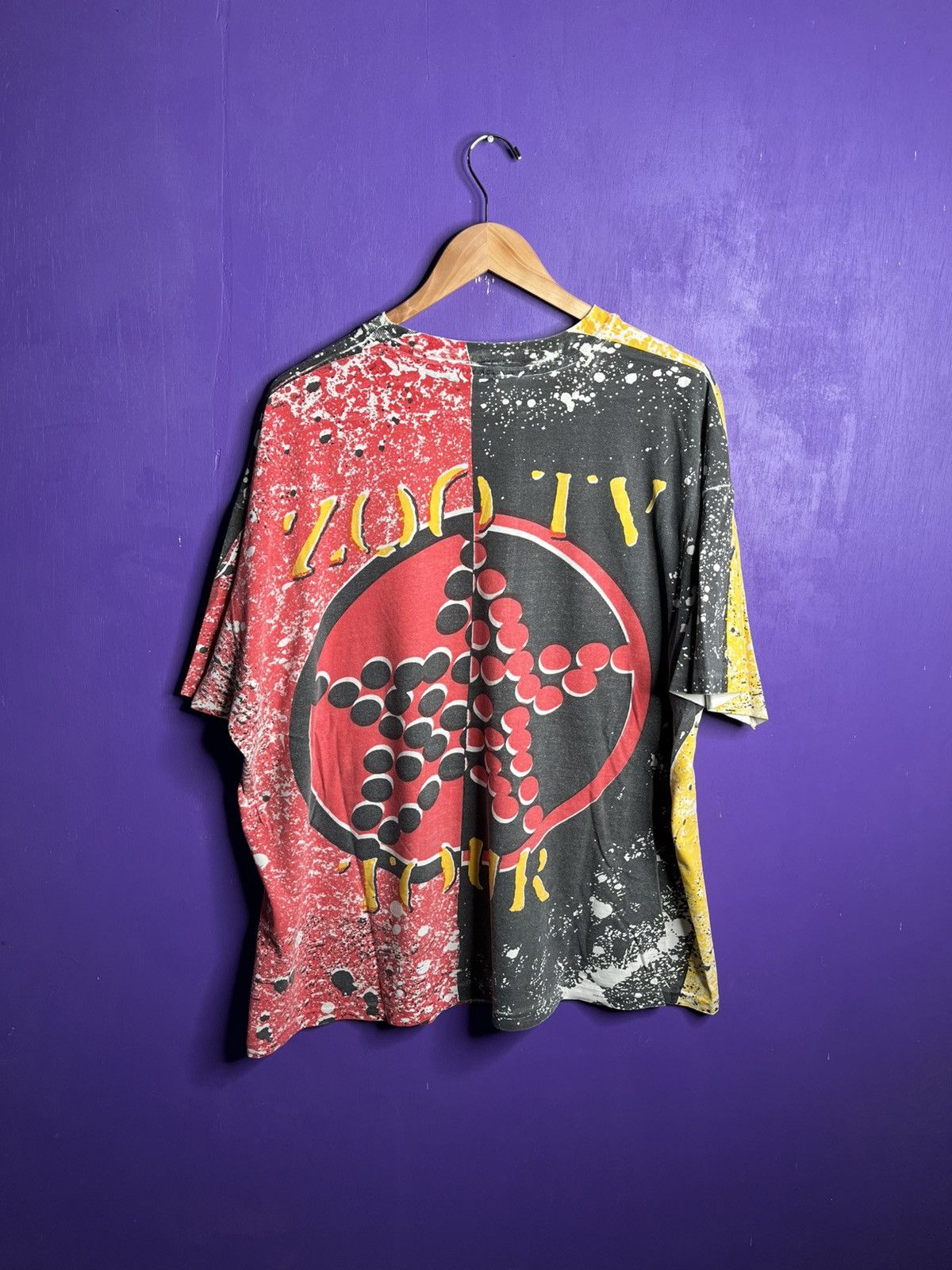 Band Tees × Vintage Vintage 90s U2 Achtung zoo tv pentagram AOP t-shirt Size US XXL / EU 58 / 5 - 2 Thumbnail