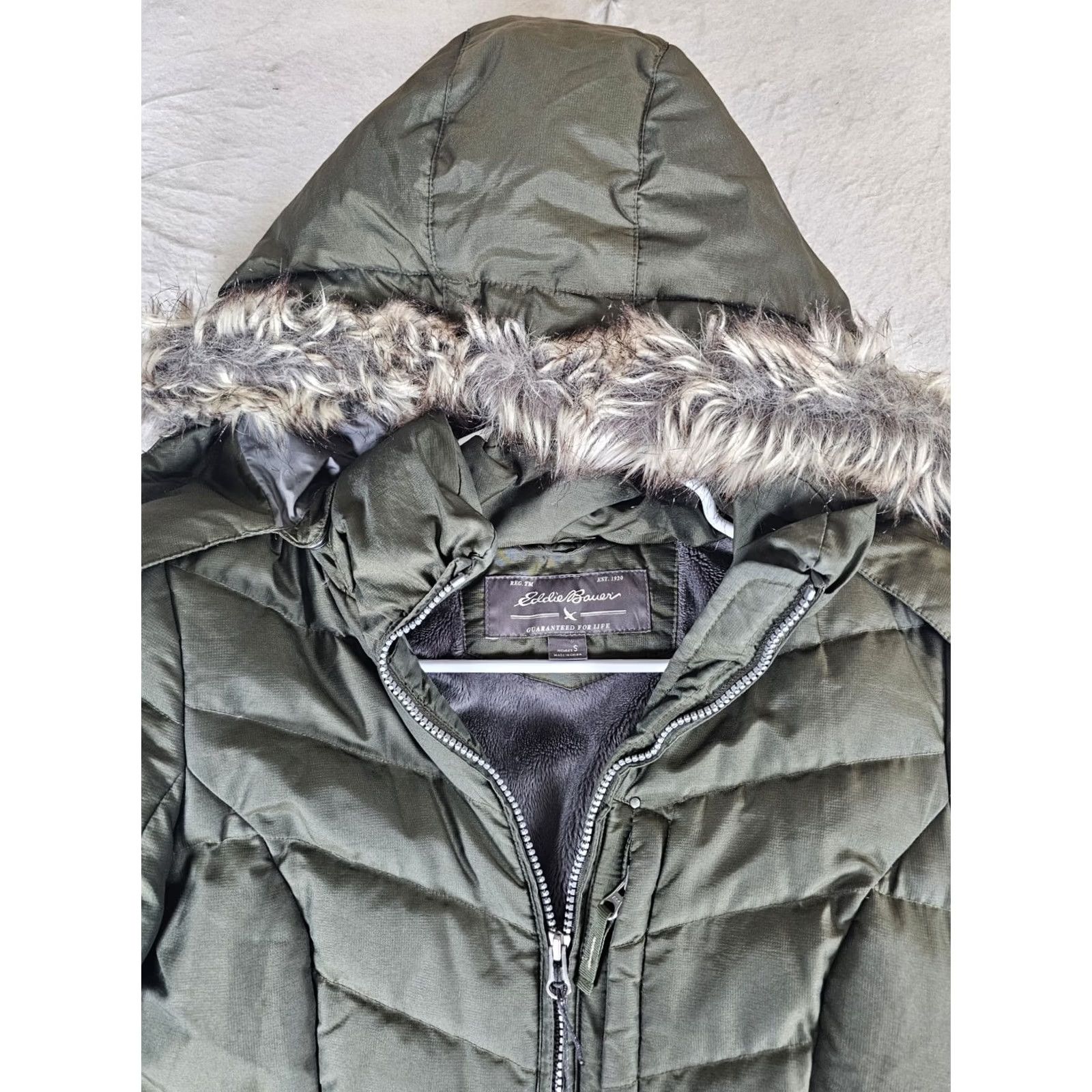 Eddie Bauer VINTAGE Eddie Bauer Sun Valley Parka Womens Size Small Green Down Hooded Fur Lined Long Coat Winter Jacket Size S / US 4 / IT 40 - 5 Thumbnail