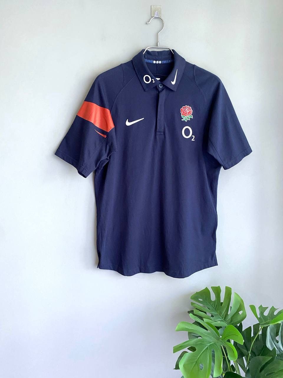 Nike Vintage Nike England Union O2 Rugby Jersey Polo Shirt Size M Size US M / EU 48-50 / 2 - 1 Thumbnail