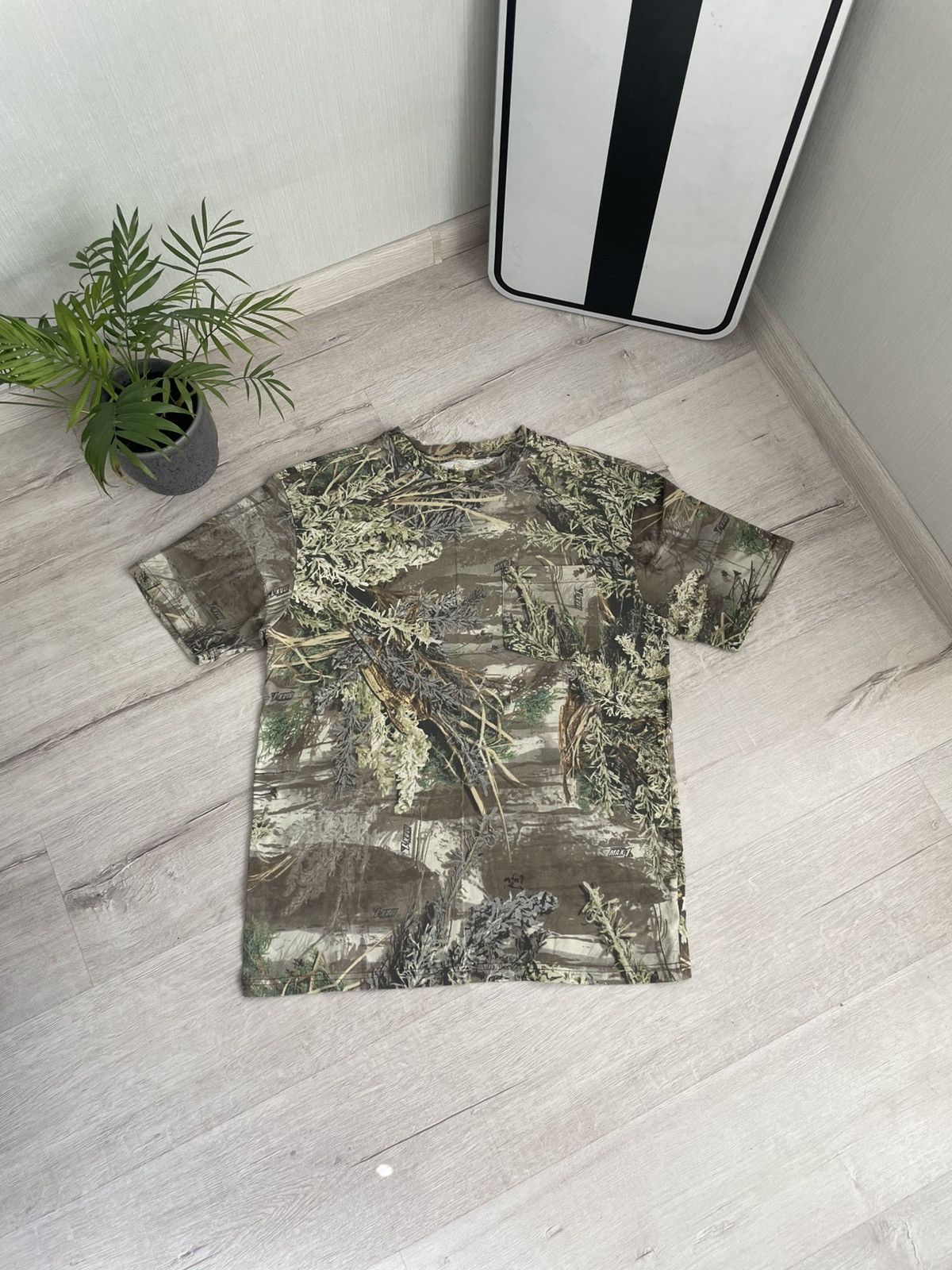 Mossy Oaks × Realtree Vintage Camo RealTree Tee With pocket Like Supreme Keef Y2k Size US M / EU 48-50 / 2 - 1 Thumbnail