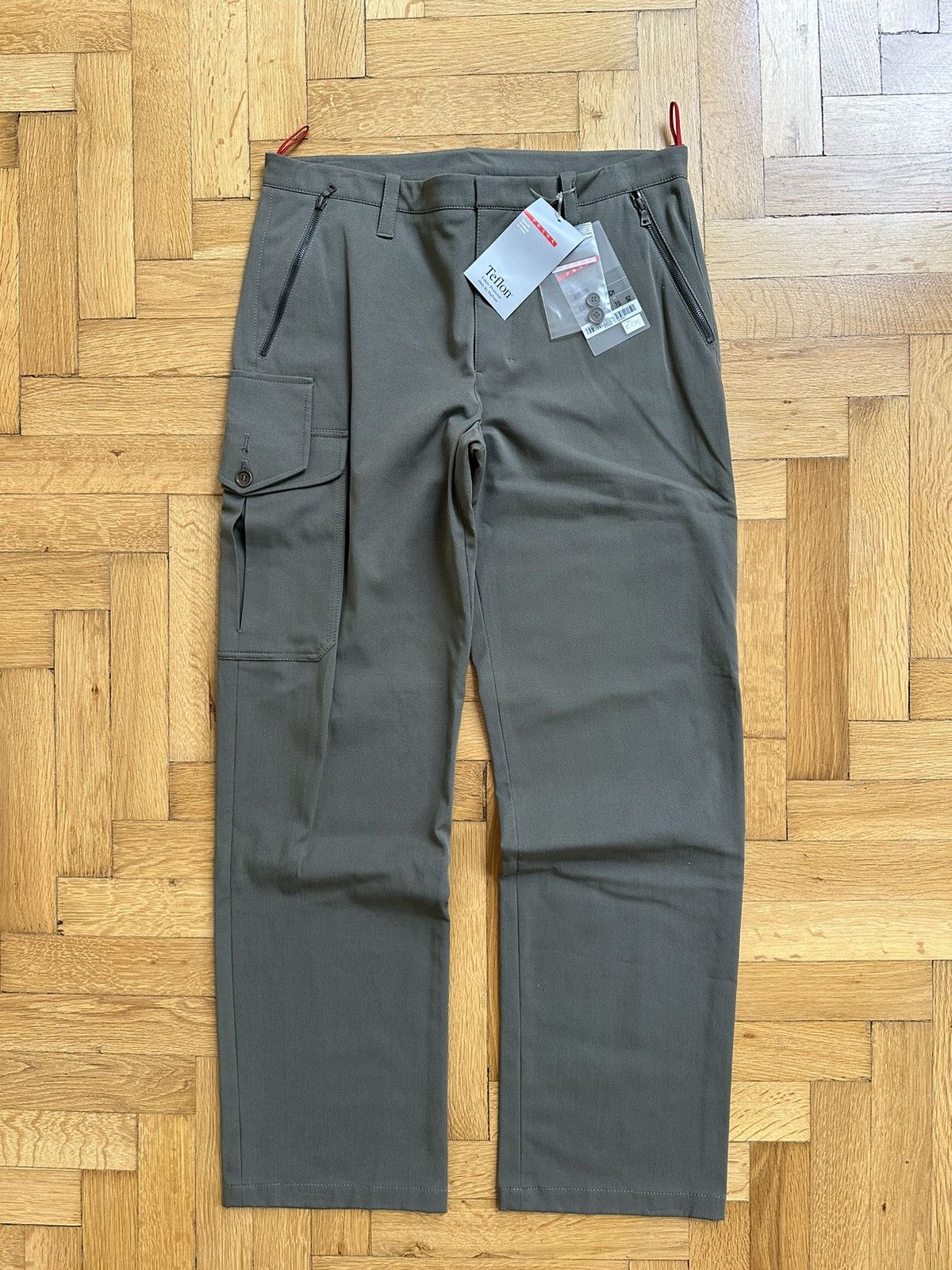 Prada Prada Vintage Sport Man’s Archive 90s Teflon Cargo Pants Size US 36 / EU 52 - 2 Thumbnail