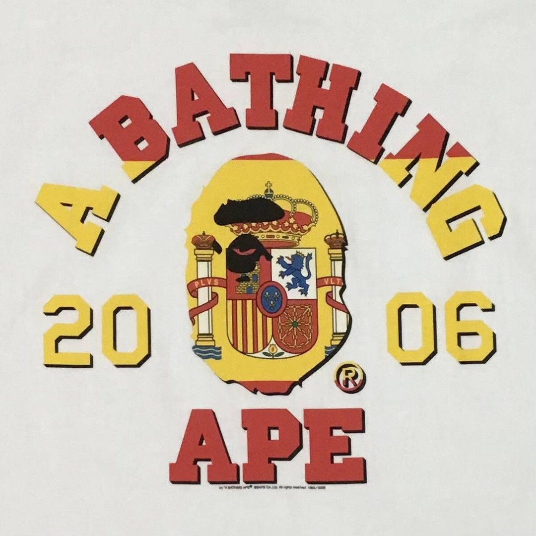 Bape 🔥2006 World Cup🔥 BAPE Spanish Flag college logo T-Shirt NIGO Size US M / EU 48-50 / 2 - 3 Thumbnail