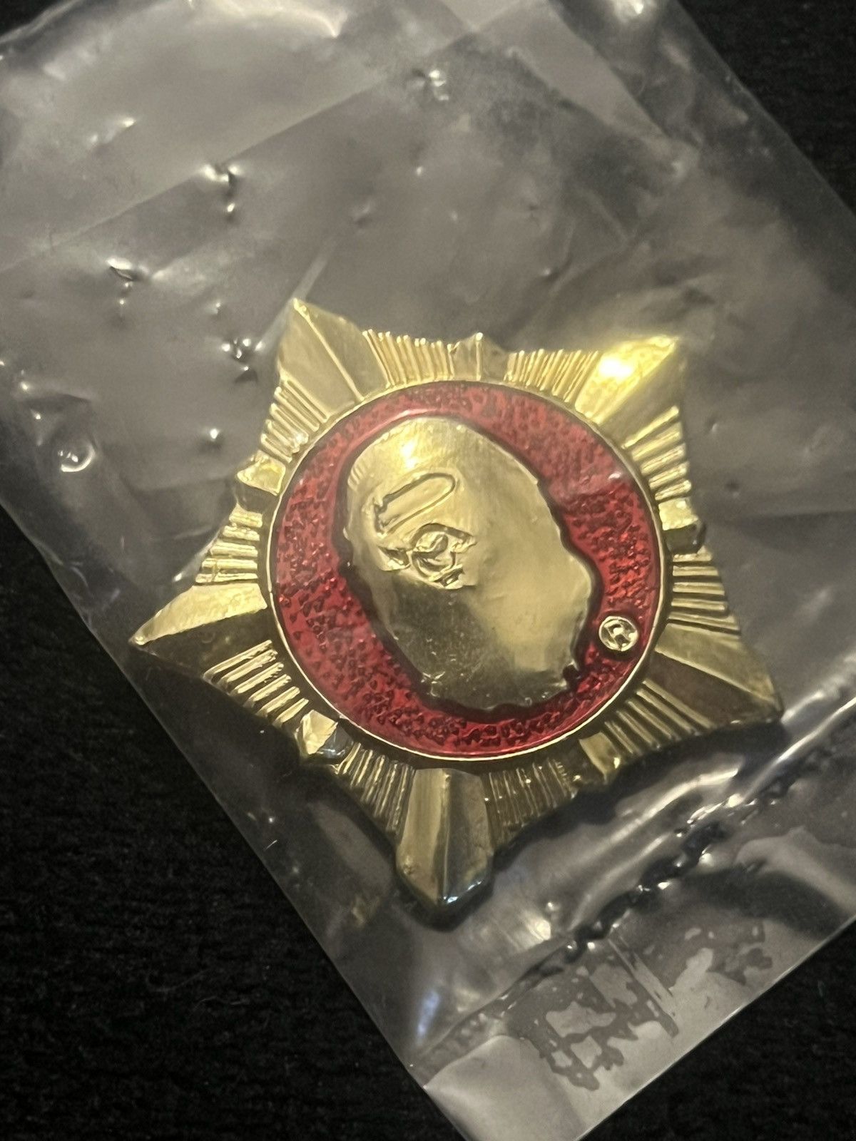 Bape 1999 Hong Kong store pin 2 Size ONE SIZE - 1 Thumbnail