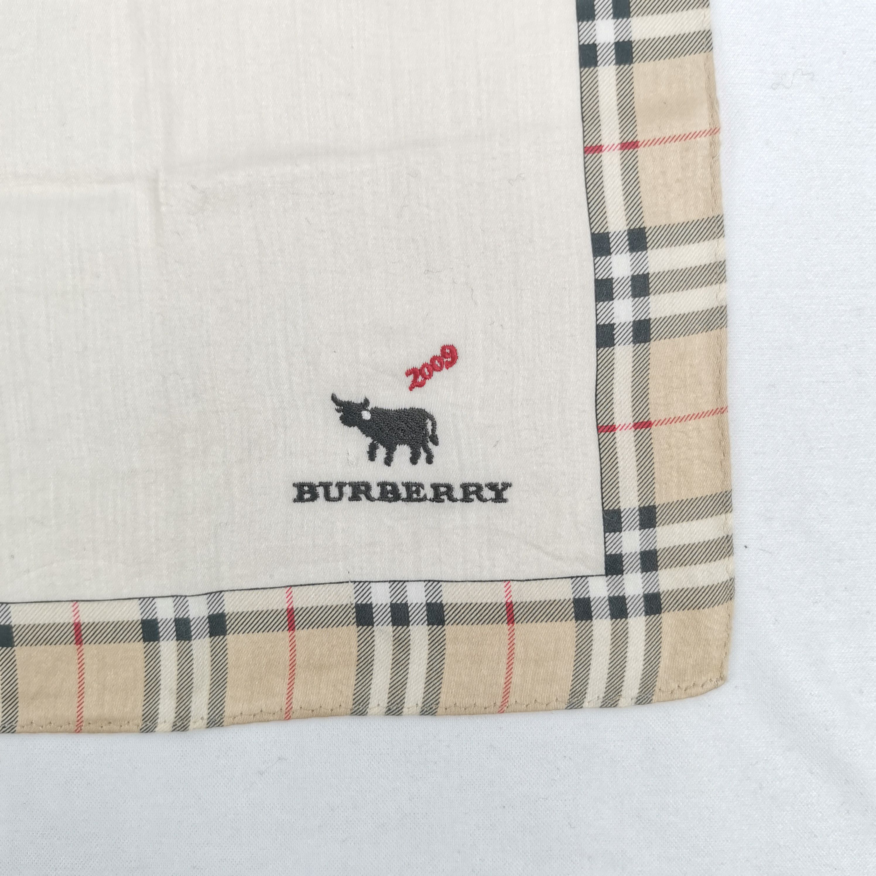 Burberry Vintage Burberry Handkerchief 56789 Size ONE SIZE - 3 Thumbnail