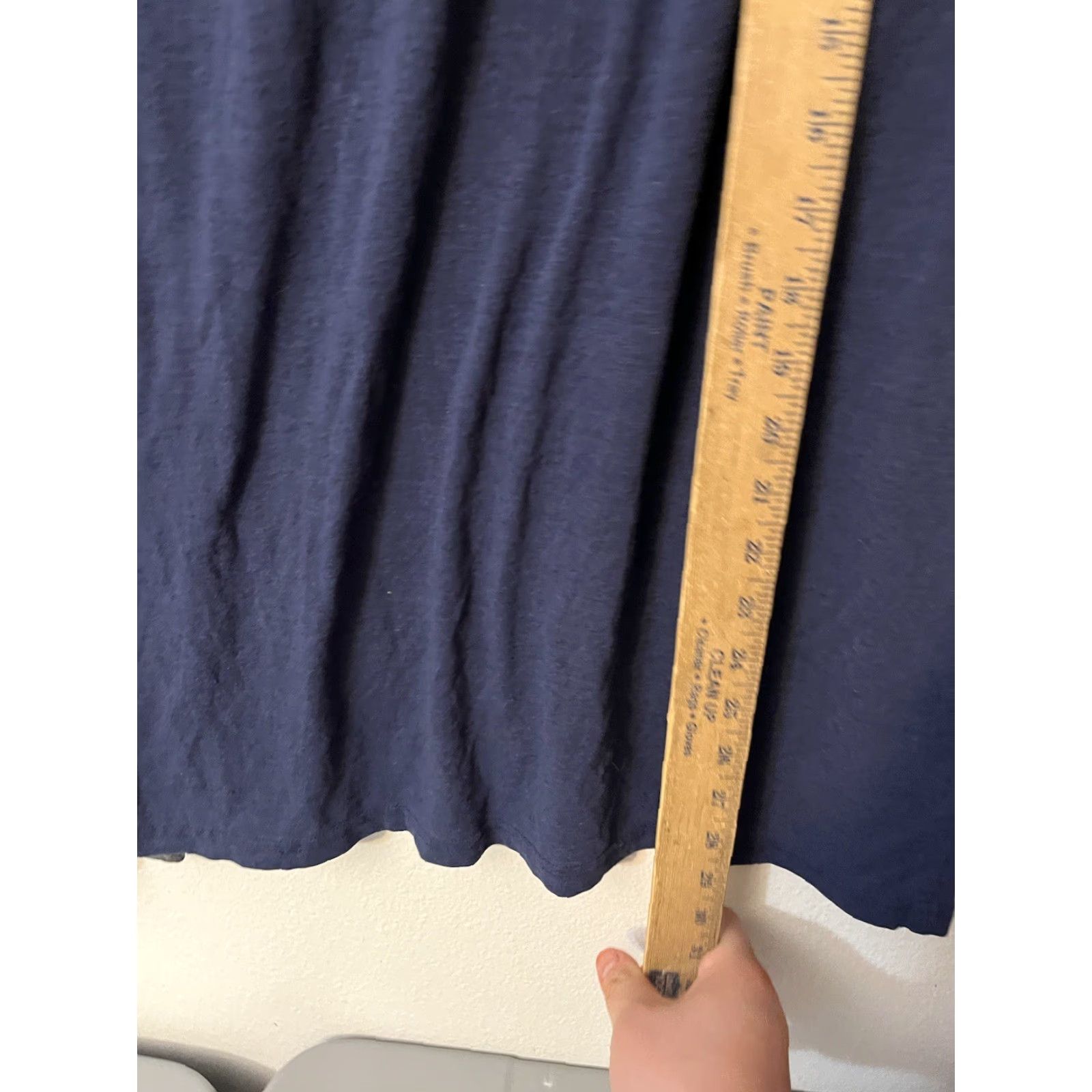 Express Express T-Shirt Mens M Blue Henley Logo Long Sleeve Casual T-Shirt Modern Basics US 90s 00s? Size US M / EU 48-50 / 2 - 4 Thumbnail