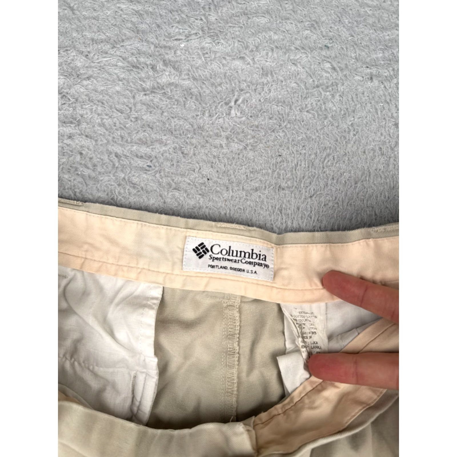 Vintage COLUMBIA Shorts Mens 38 Beige Bermudas Regular Fit 100% Cotton Casual Outdoor Size US 38 / EU 54 - 7 Thumbnail