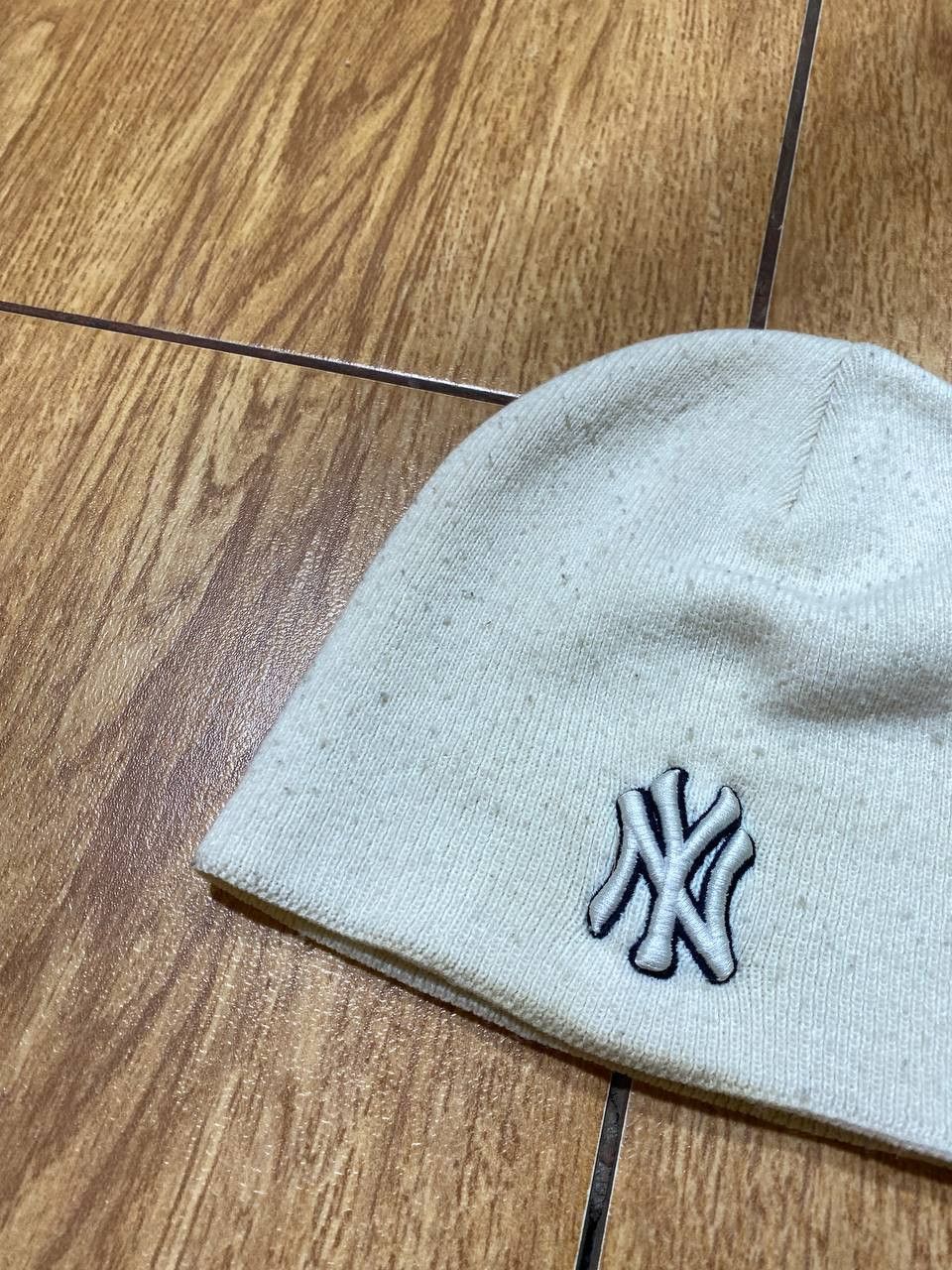 New York Yankees New York Yankees Vintage Big Logo Beanie Hat Size ONE SIZE - 6 Thumbnail