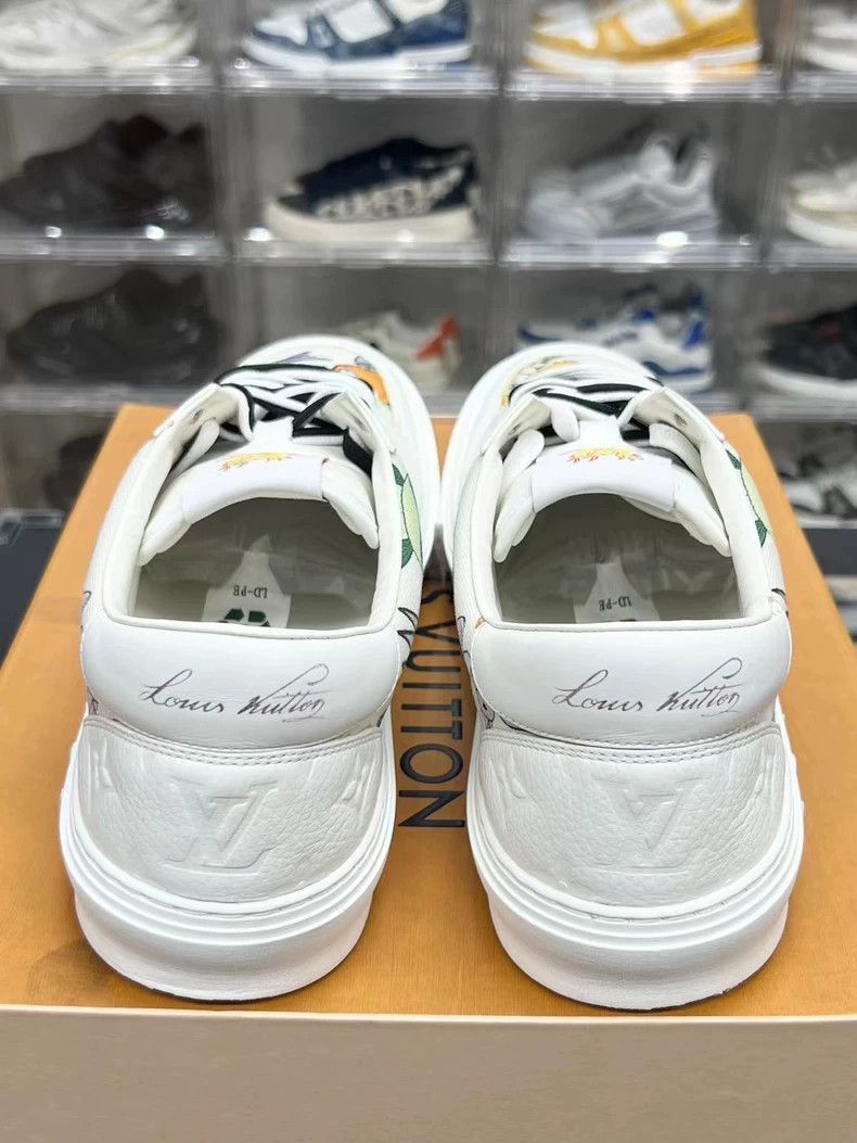 Louis Vuitton LV cartoon pattern lowtop sneakers-2508 Size US 10 / EU 43 - 6 Thumbnail
