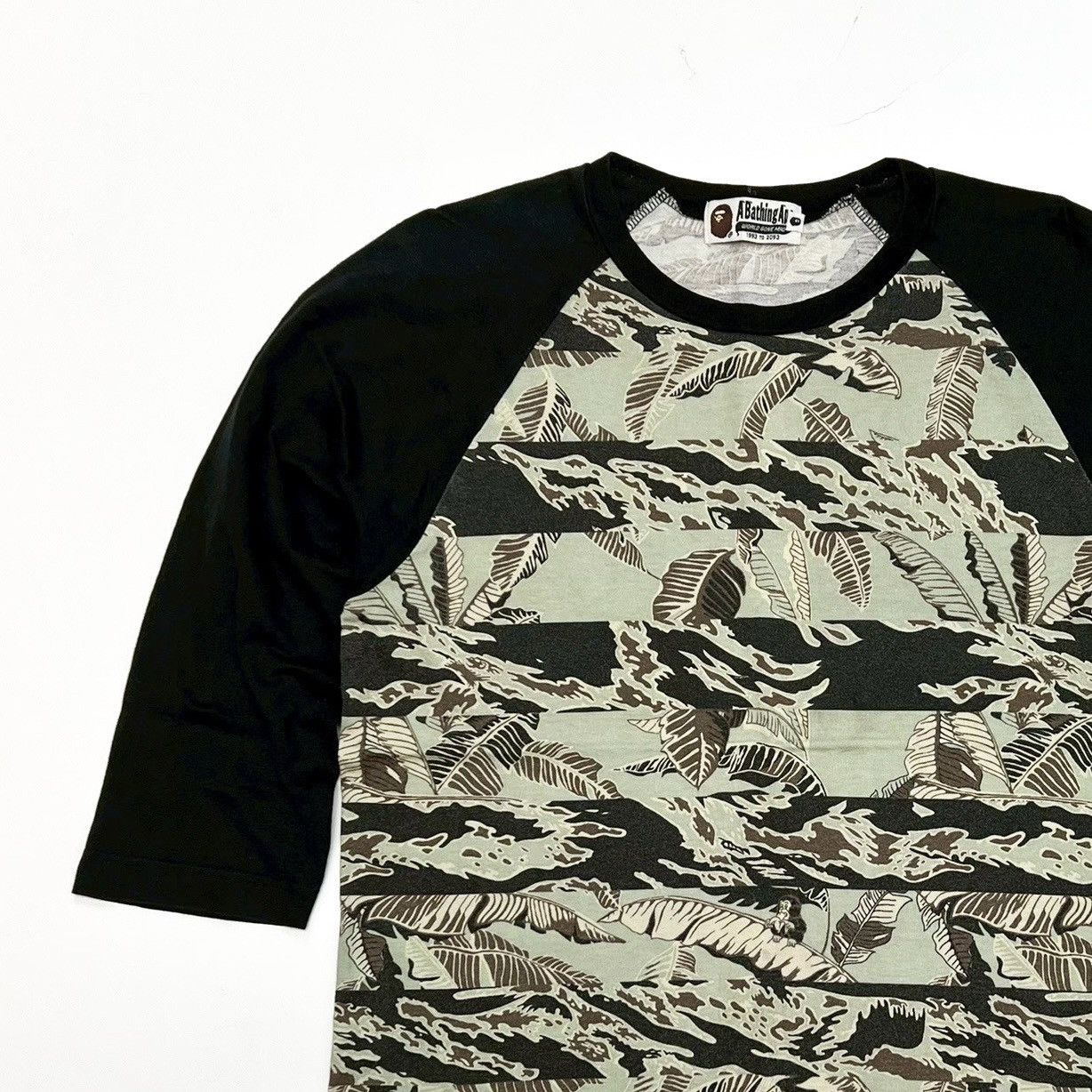 Bape A Bathing Ape Bape Brand Vintage T-Shirt Long sleeve Size US M / EU 48-50 / 2 - 1 Thumbnail