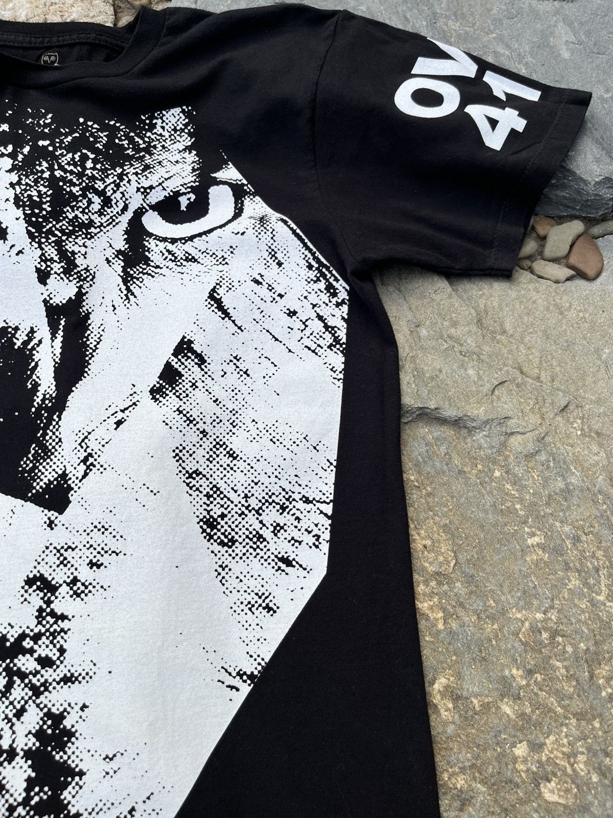 Drake × October's Very Own OVO Octobers Very Own owl 416 dreamcrew logo V tee t-shirt Size US M / EU 48-50 / 2 - 15 Thumbnail