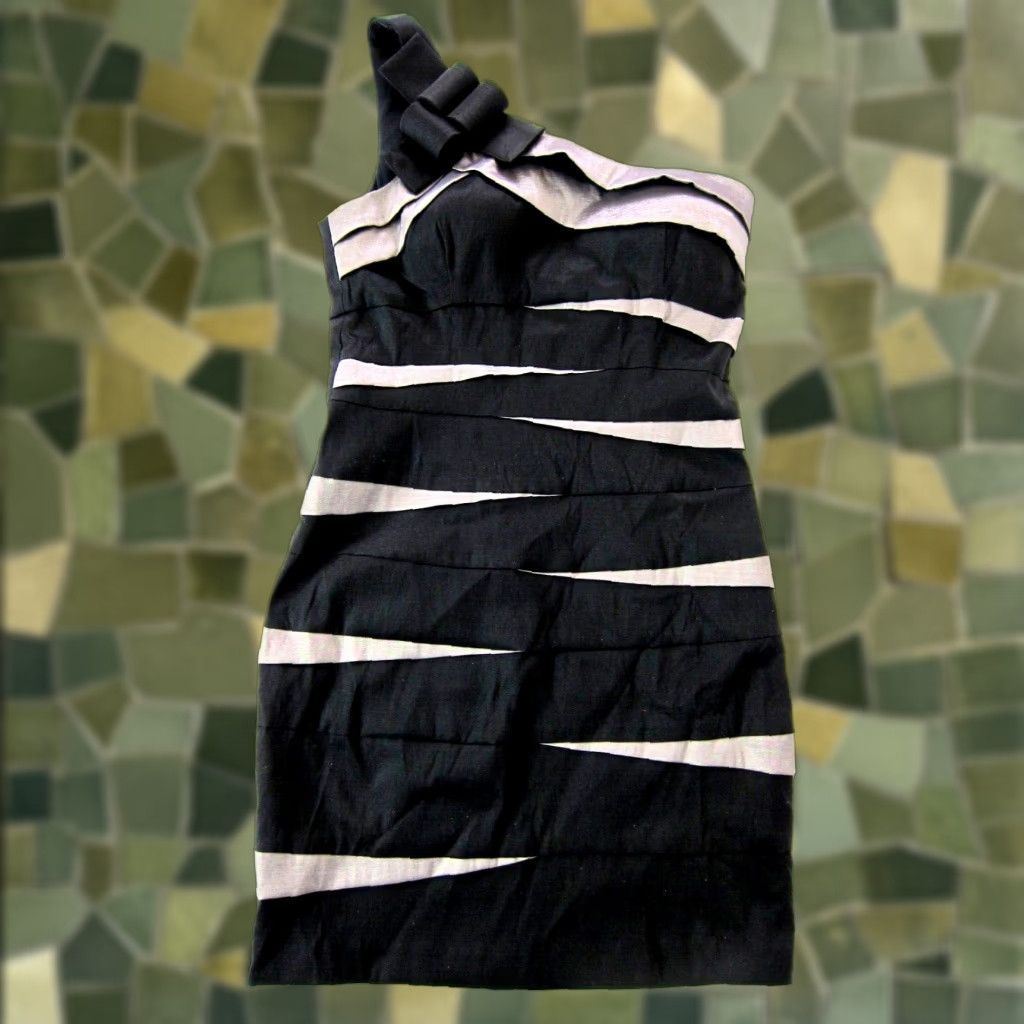 Vintage VINTAGE Cache' Black Grey Stretch One Shoulder Party Cocktail Prom Dress 10 Size L / US 10 / IT 46 - 1 Thumbnail