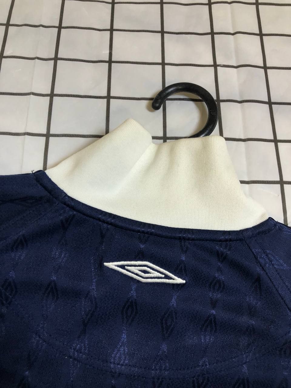Umbro Vintage Umbro Monogram Football Soccer t shirt Size US L / EU 52-54 / 3 - 16 Thumbnail