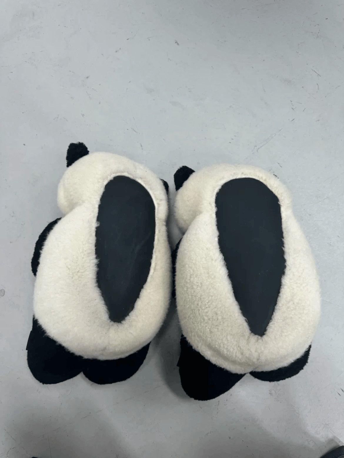 Vetements Vetements Sz 43/44 Vetements Hug Me Panda Sneakers-2506 Size US 10 / EU 43 - 5 Thumbnail