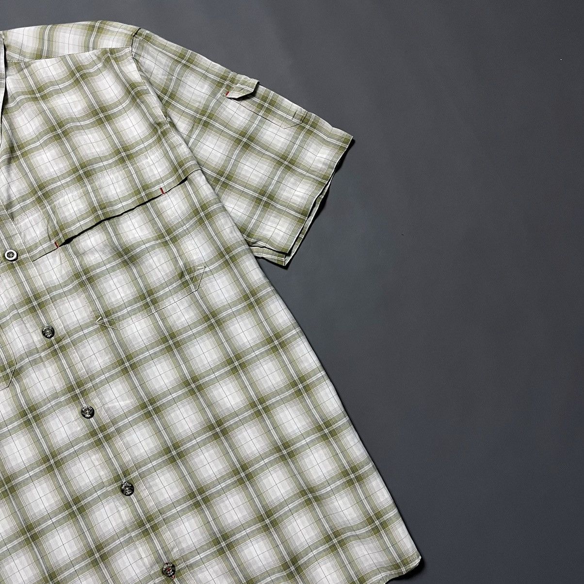 Dakota Grizzly × Vintage Dakota Grizzly Y2K Style Button Up Shirt Size US L / EU 52-54 / 3 - 4 Thumbnail