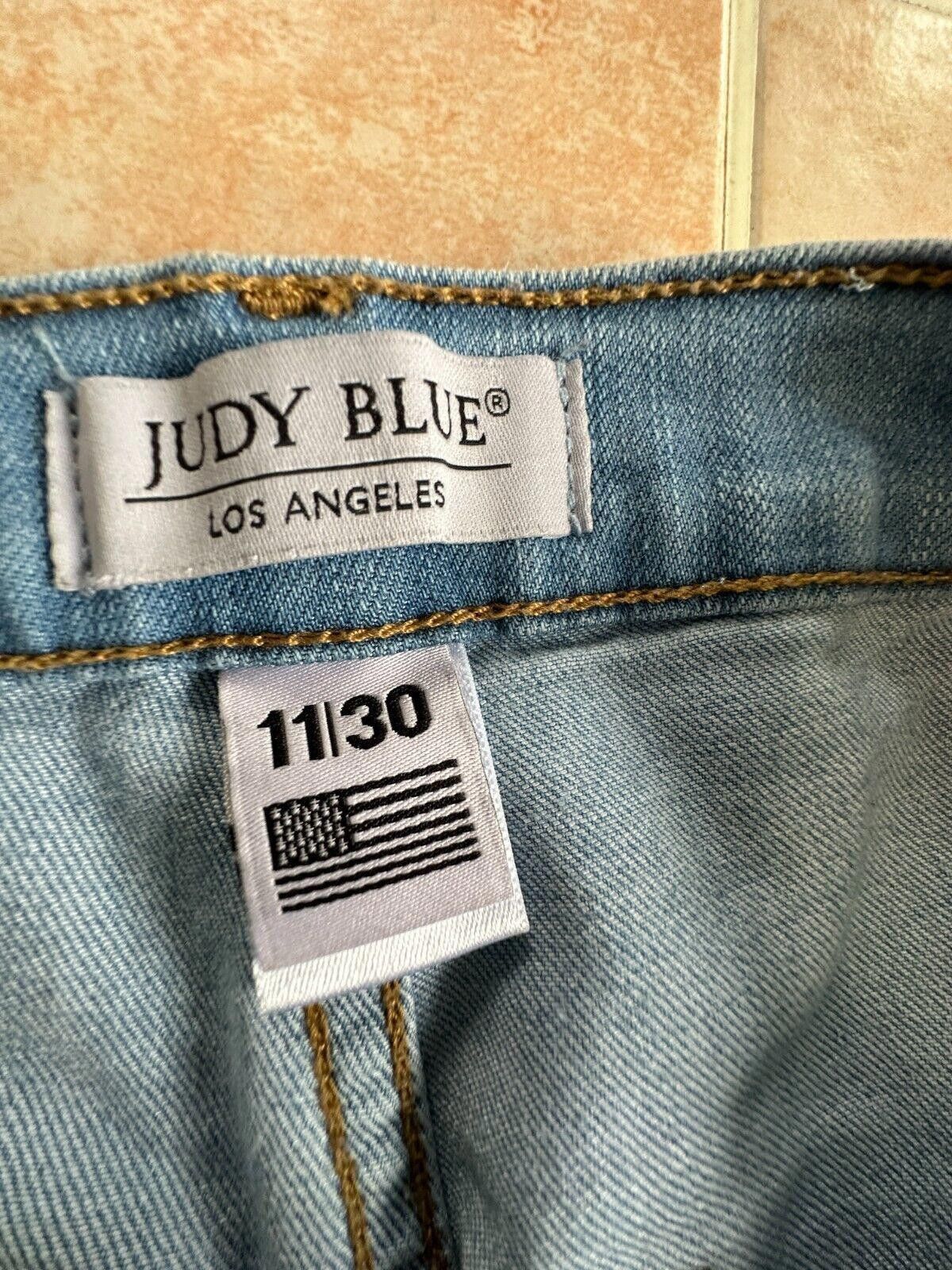 Designer Judy blue los angeles Jeggings wide bottom distressed 11/30 Size 30" / US 8 / IT 44 - 8 Thumbnail