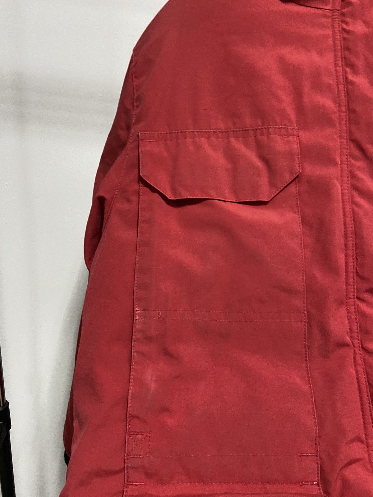 Canada Goose × Vintage Canada Goose expedition Jacket Hood fur Vintage Puffer Size M / US 6-8 / IT 42-44 - 16 Thumbnail