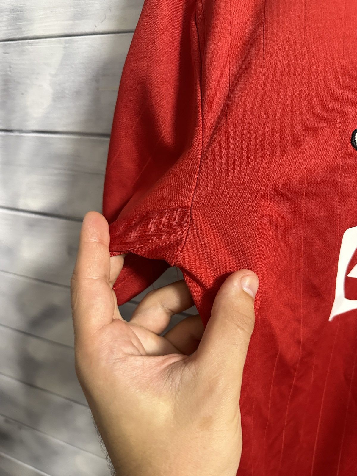 Adidas Rare Soccer Jersey B.Fernandez Manchester United Adidas 2022 Size US M / EU 48-50 / 2 - 11 Thumbnail