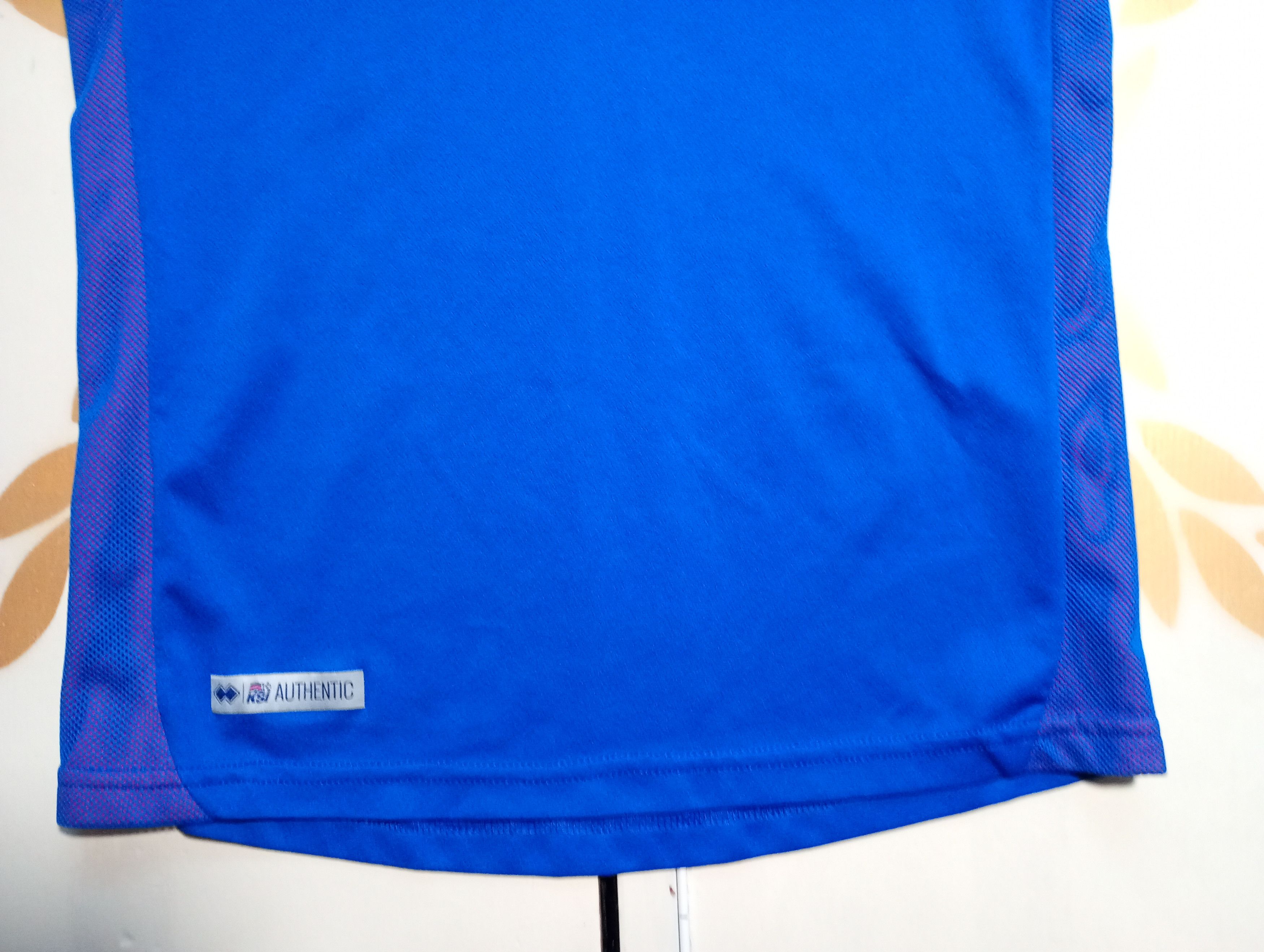 Errea Errea Fyrir Island KSI Jersey 2018-2019 Size US XXS / EU 40 - 4 Thumbnail