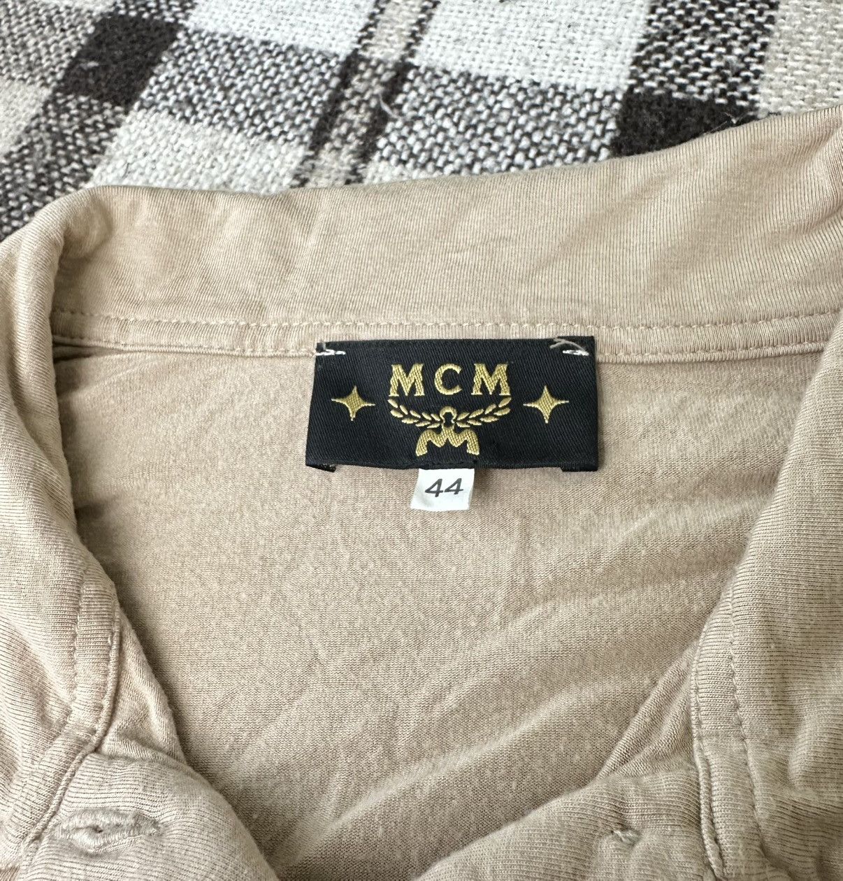 MCM MCM womens Longsleeve Made In Italy Perfect Condition Size M / US 6-8 / IT 42-44 - 4 Thumbnail
