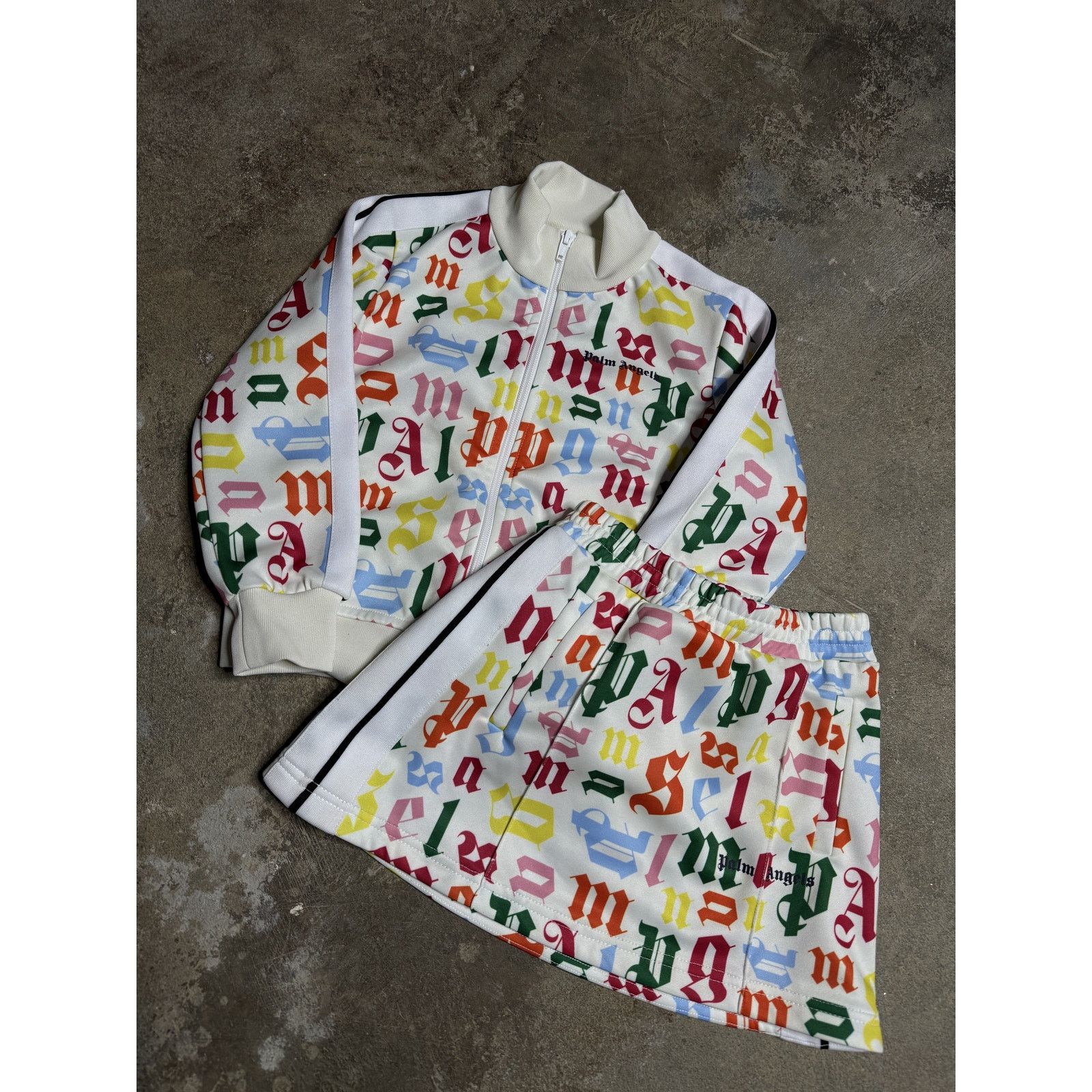 Palm Angels Palm Angels Multi Color Tracksuit Kids Used 8T Size US XXS / EU 40 - 1 Thumbnail
