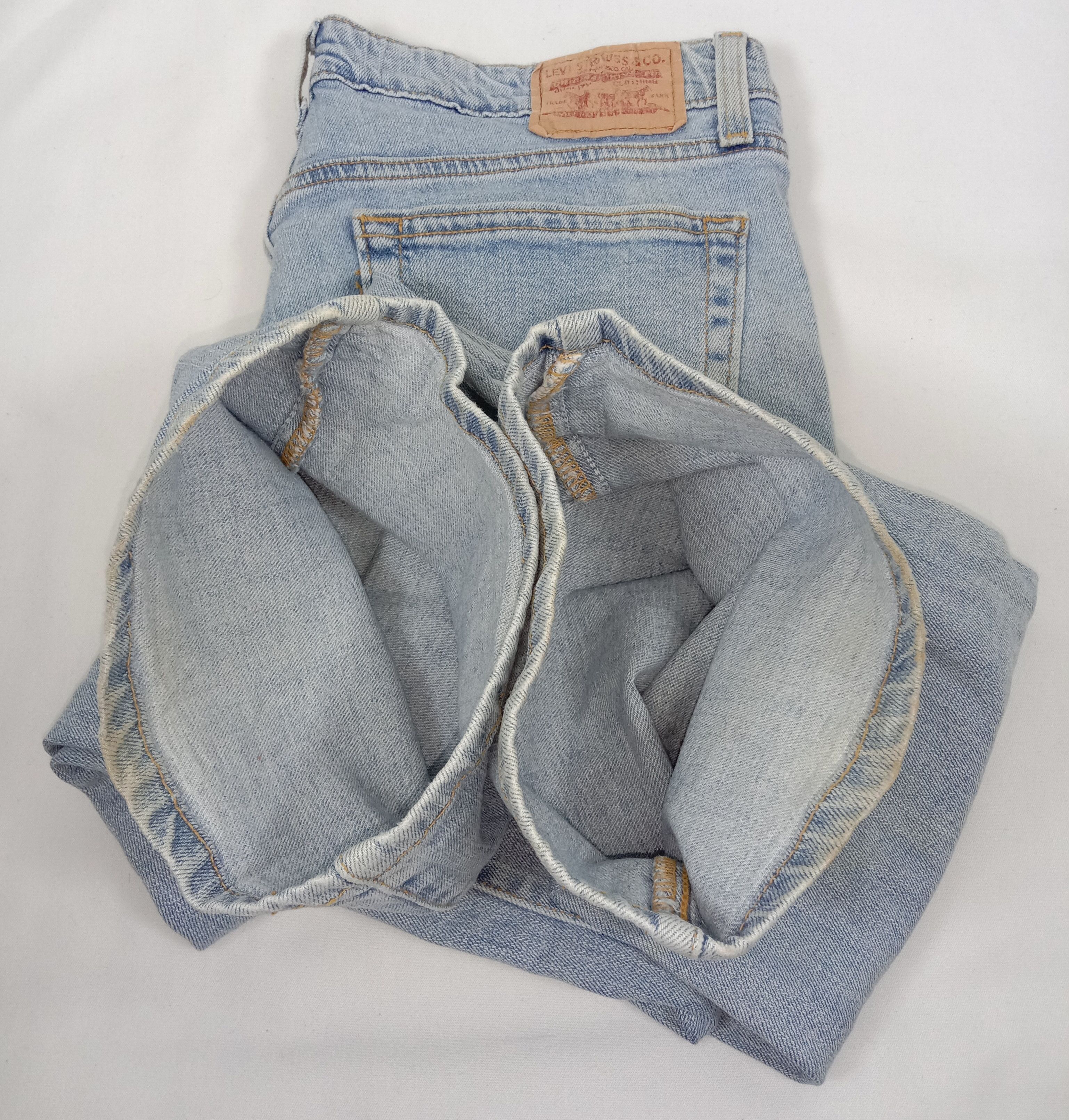 Levi's Vintage Levi's 518 Flare Jeans Light Wash Denim Size 33" - 14 Thumbnail