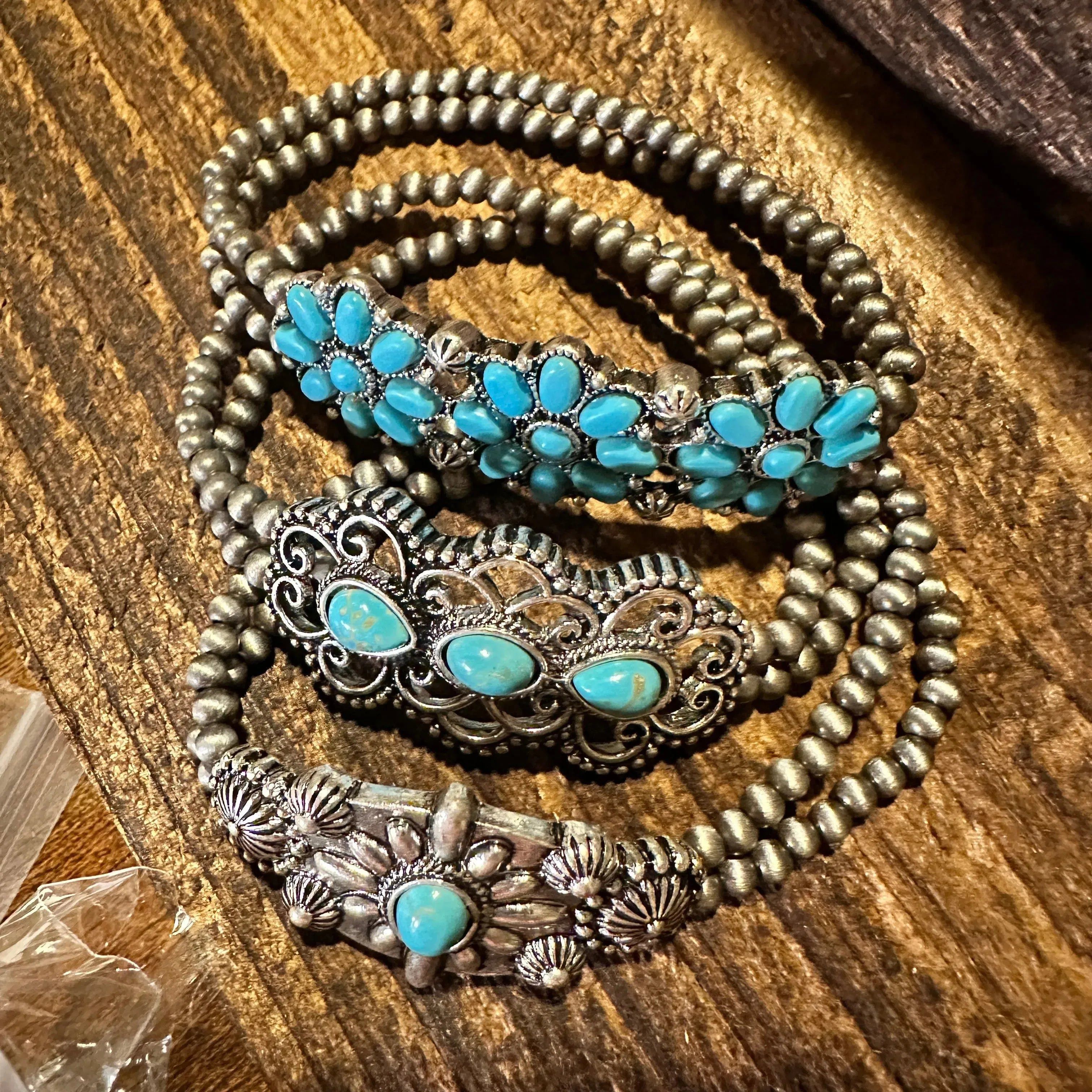 Other BohoChic Turquoise Flower Bracelet: Stretch & Stylish Size ONE SIZE - 3 Thumbnail